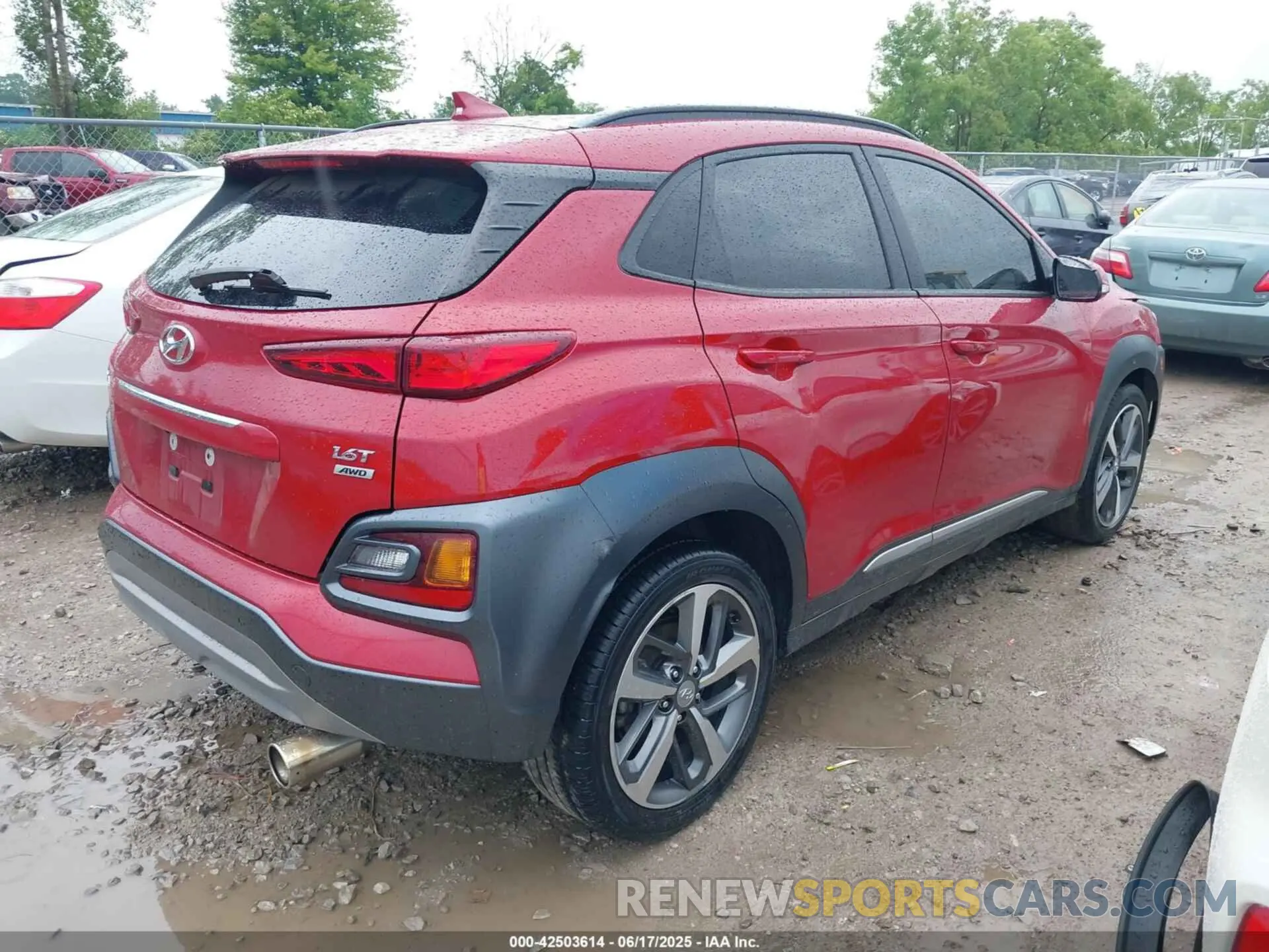 4 Photograph of a damaged car KM8K5CA50MU738347 HYUNDAI KONA 2021