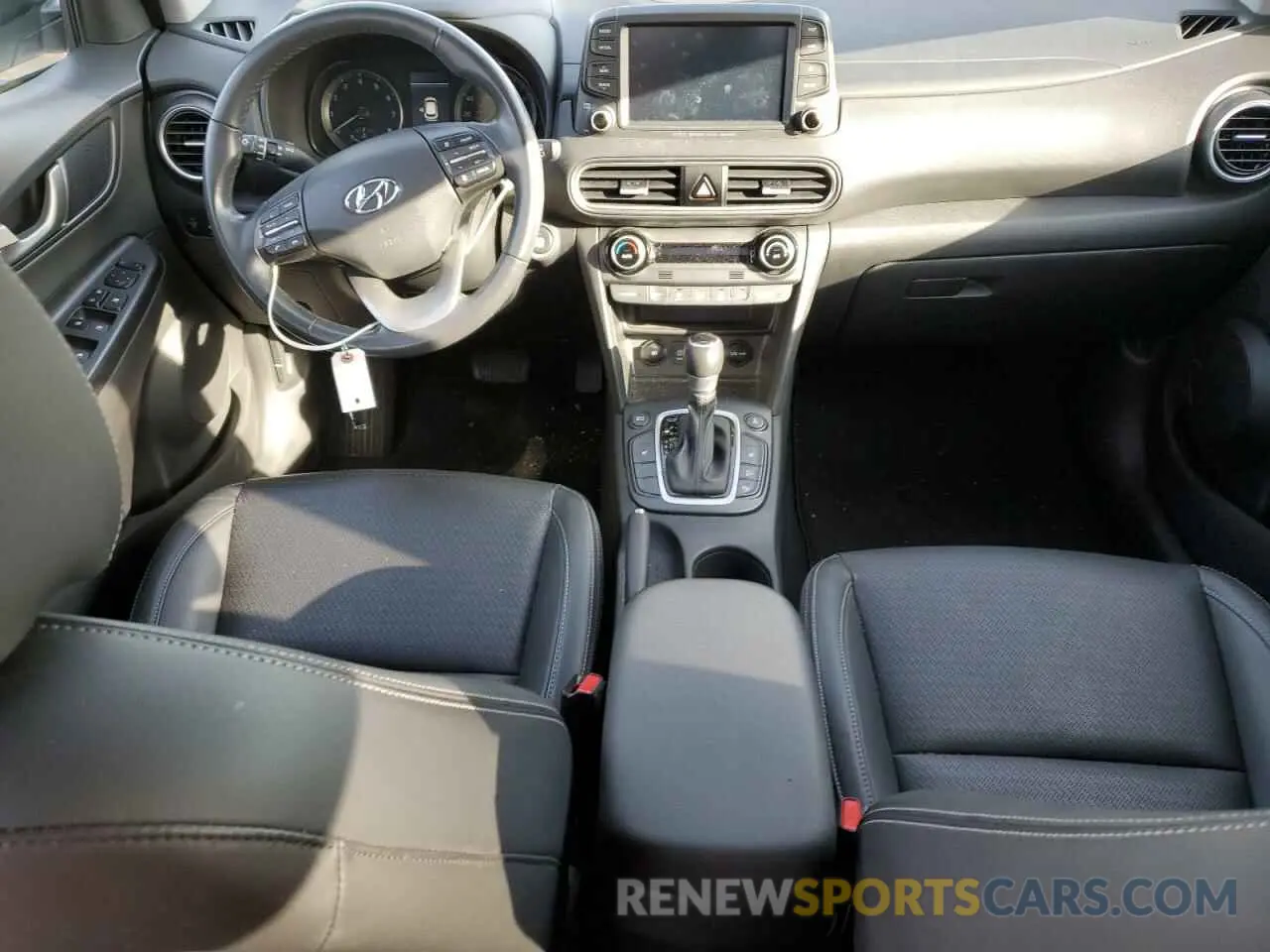 8 Photograph of a damaged car KM8K5CA57MU743691 HYUNDAI KONA 2021