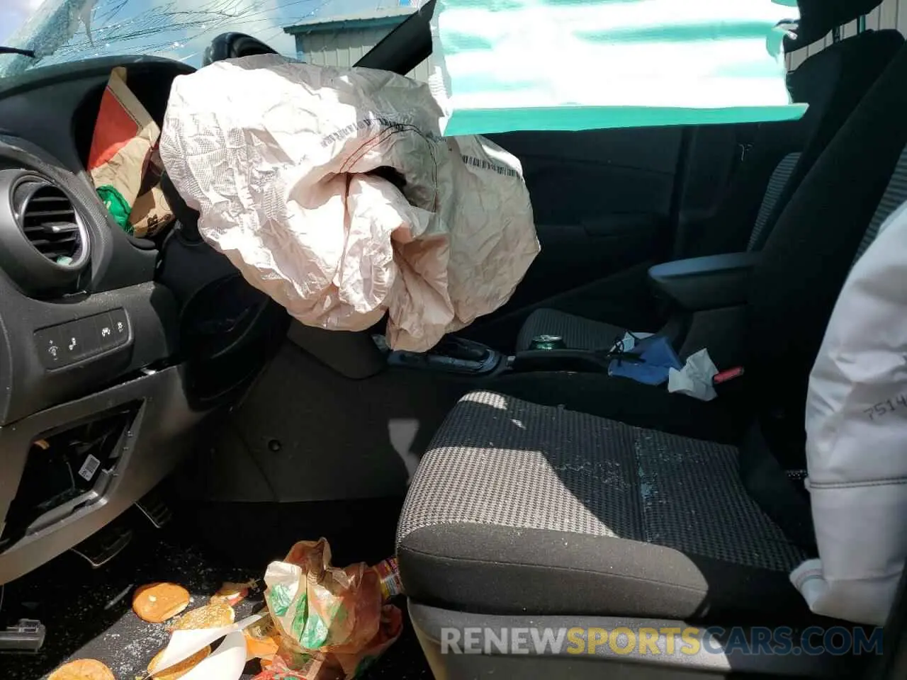7 Photograph of a damaged car KM8K63A50MU704843 HYUNDAI KONA 2021