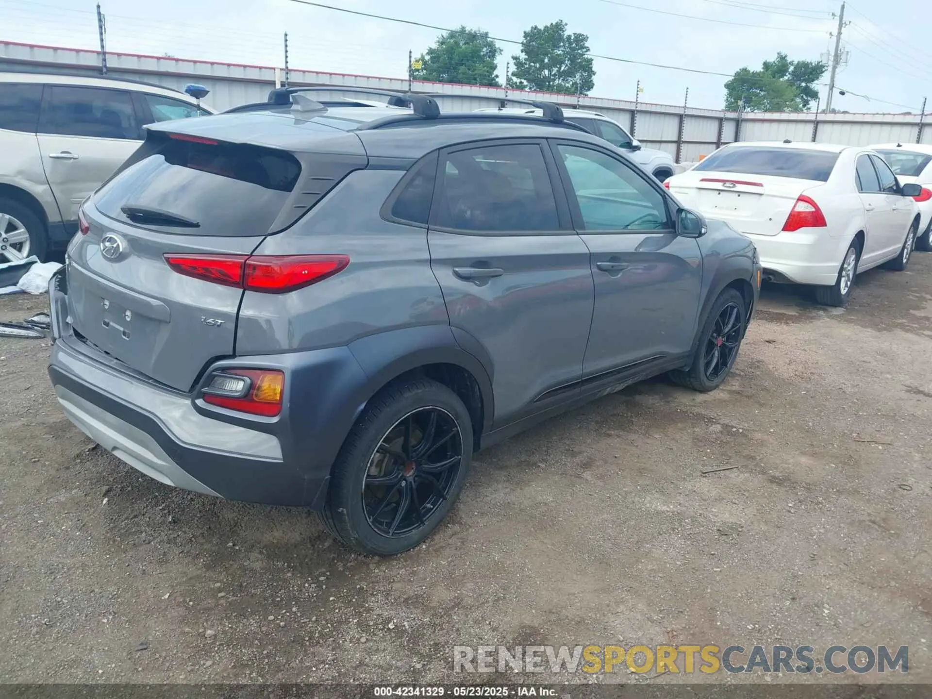 4 Photograph of a damaged car KM8K63A51MU693044 HYUNDAI KONA 2021