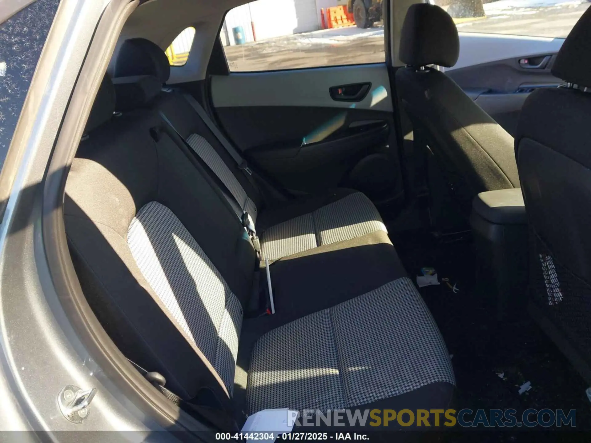 8 Фотография поврежденного автомобиля KM8K6CAA5MU682254 HYUNDAI KONA 2021