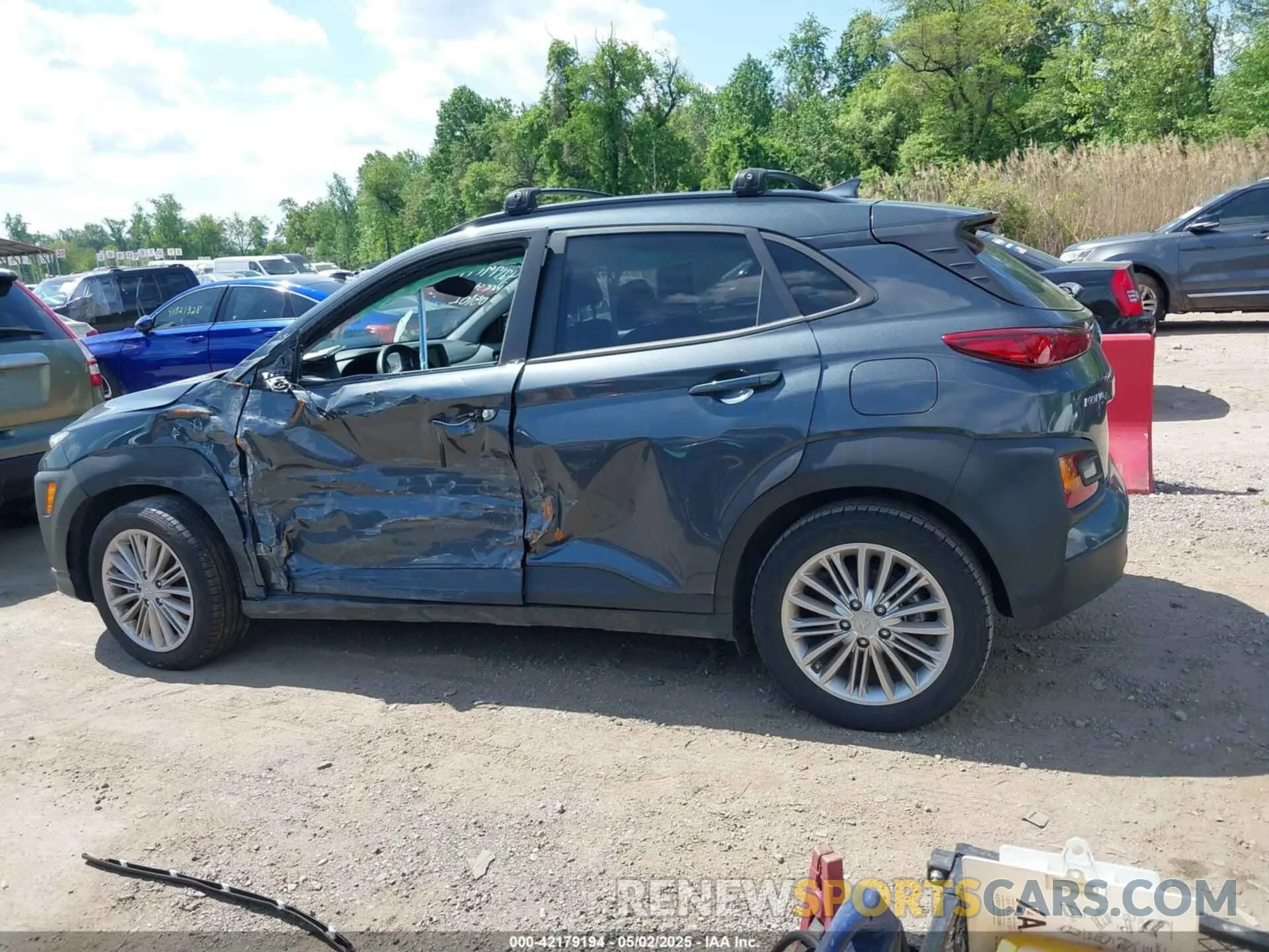 15 Photograph of a damaged car KM8K6CAA9MU676134 HYUNDAI KONA 2021