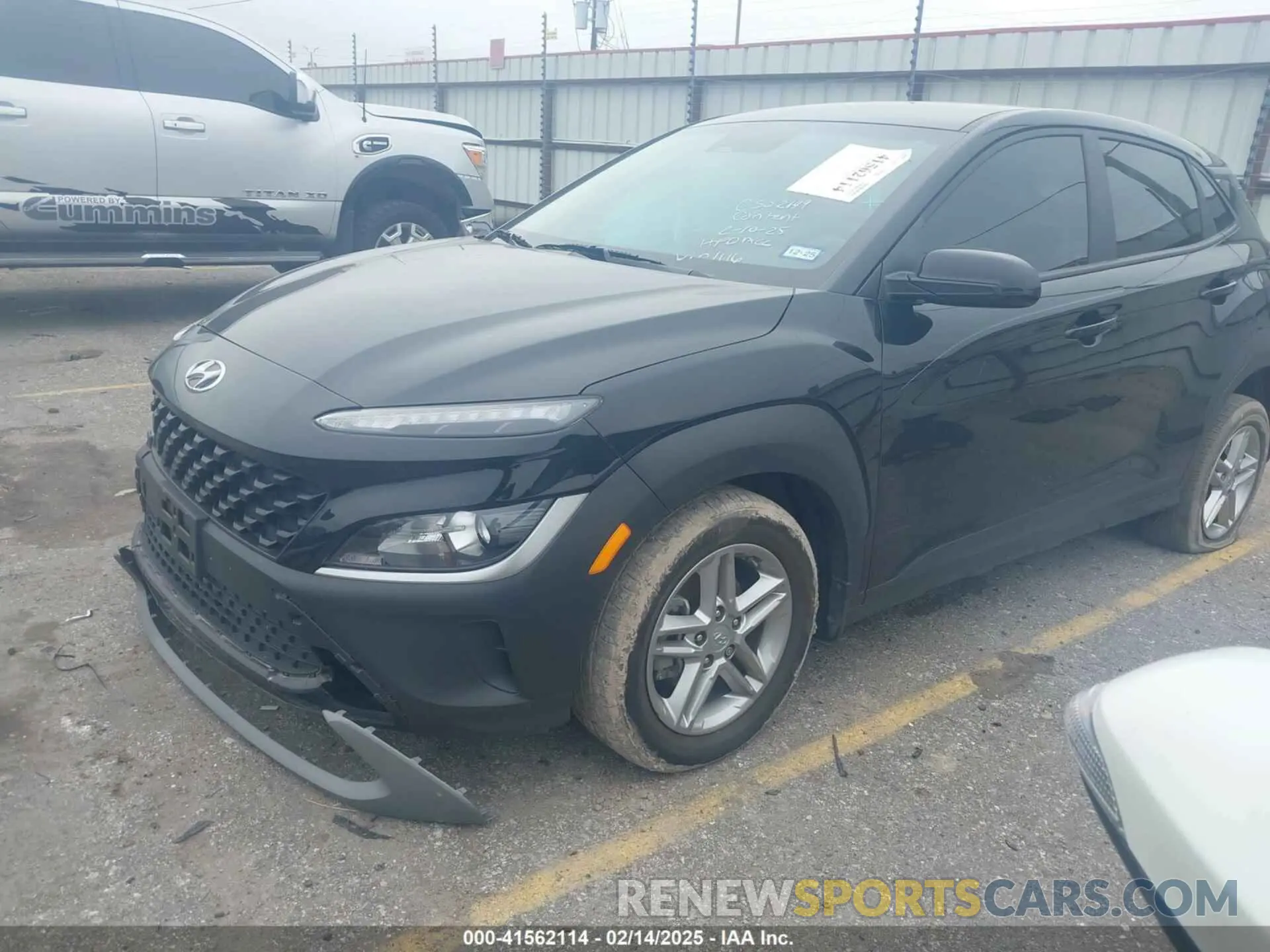 2 Photograph of a damaged car KM8K22AB0NU841116 HYUNDAI KONA 2022
