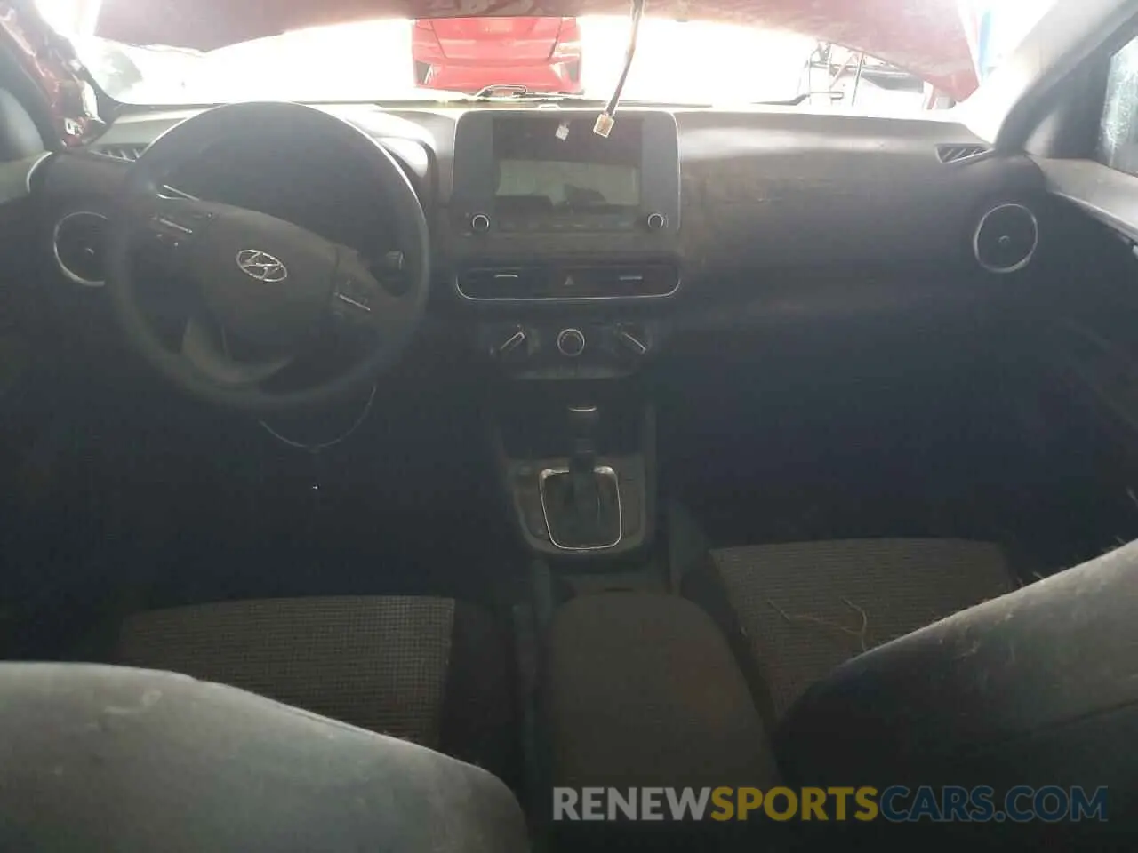 8 Photograph of a damaged car KM8K22AB2NU877731 HYUNDAI KONA 2022
