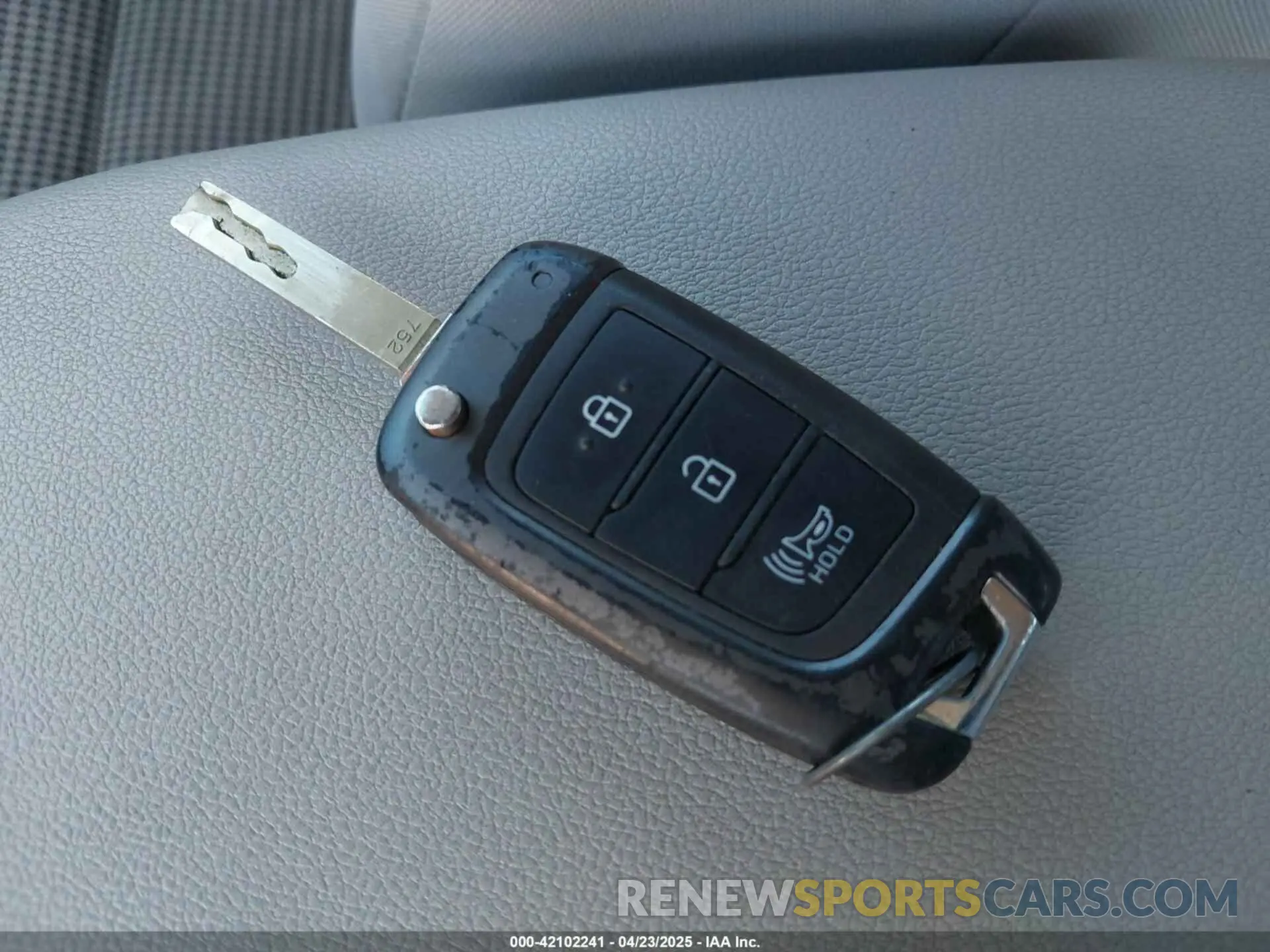 11 Photograph of a damaged car KM8K22AB4NU867038 HYUNDAI KONA 2022