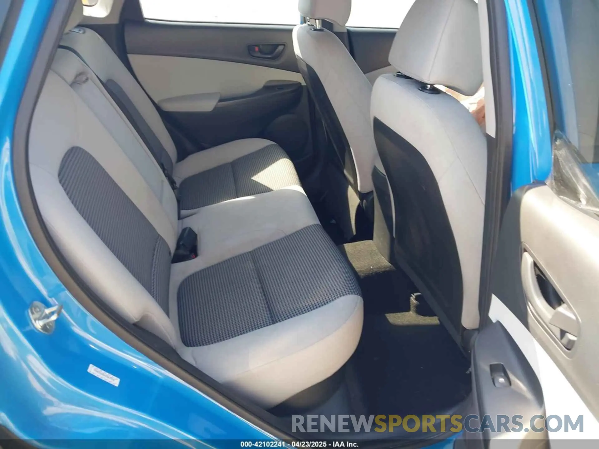 8 Photograph of a damaged car KM8K22AB4NU867038 HYUNDAI KONA 2022