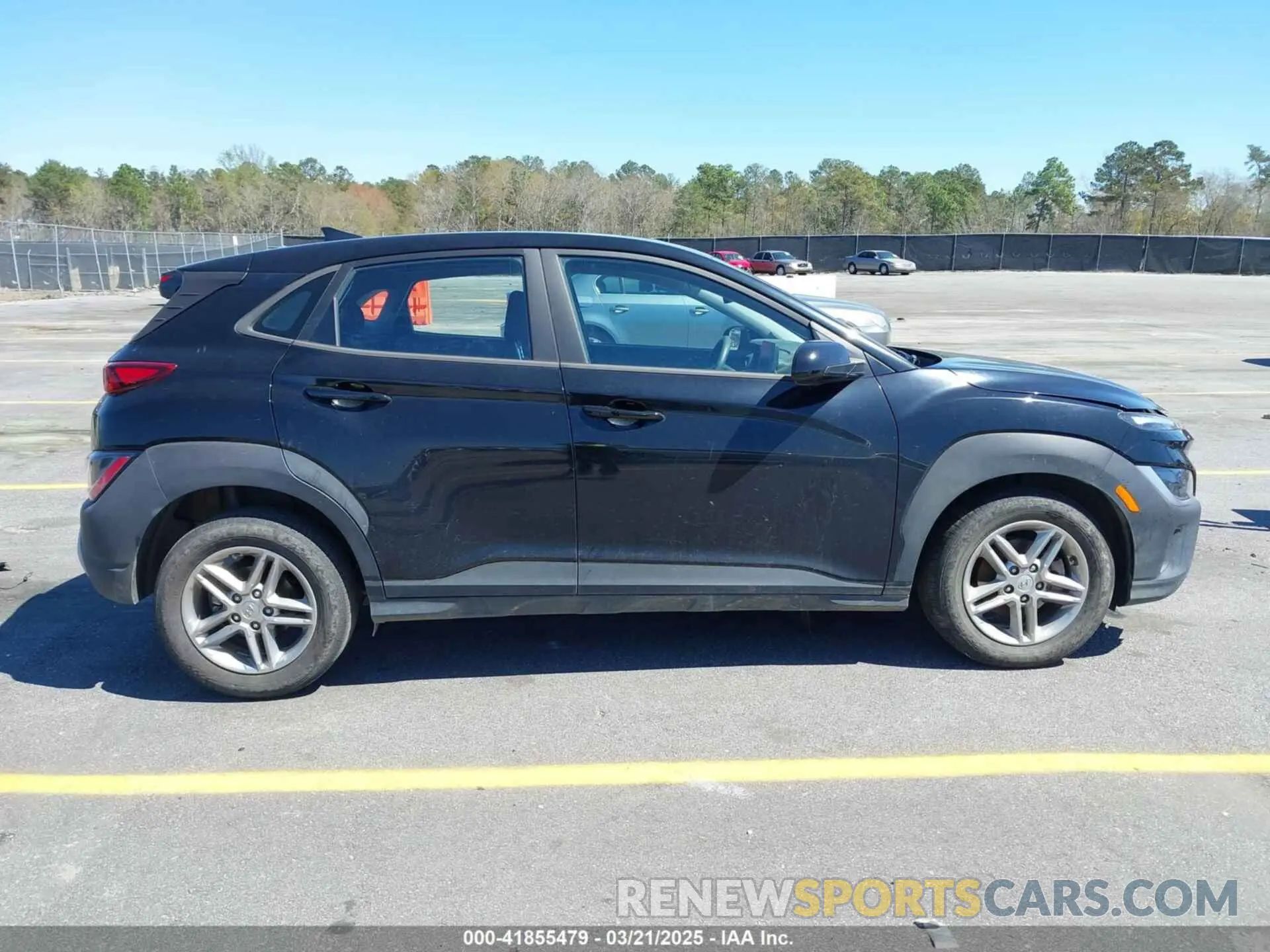 14 Photograph of a damaged car KM8K22AB5NU769474 HYUNDAI KONA 2022