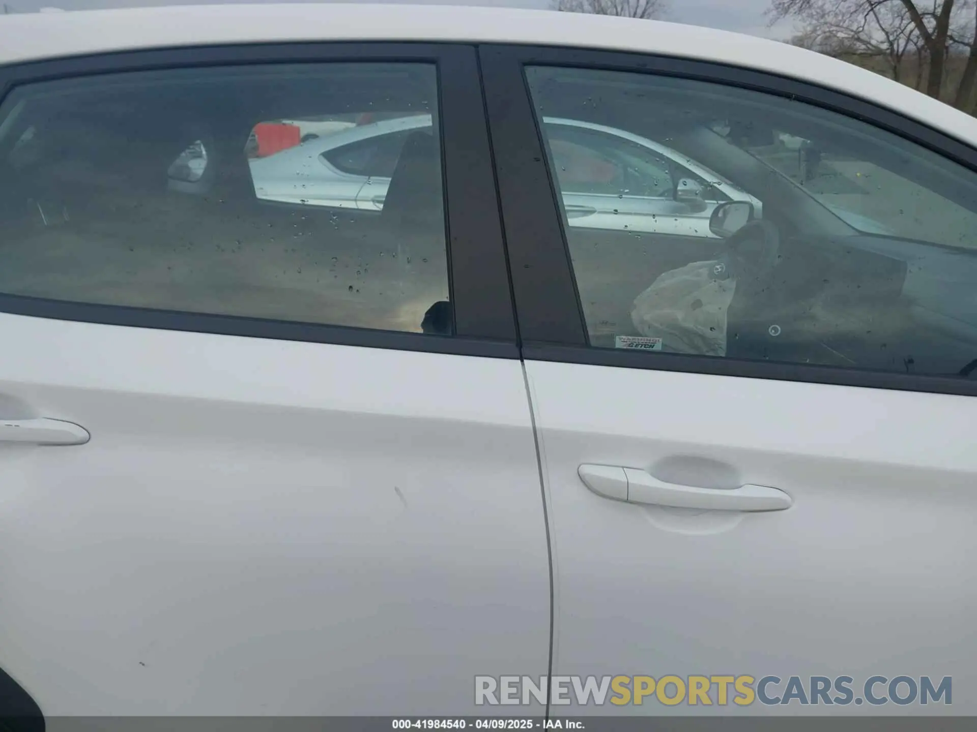 14 Фотография поврежденного автомобиля KM8K2CAB2NU794404 HYUNDAI KONA 2022