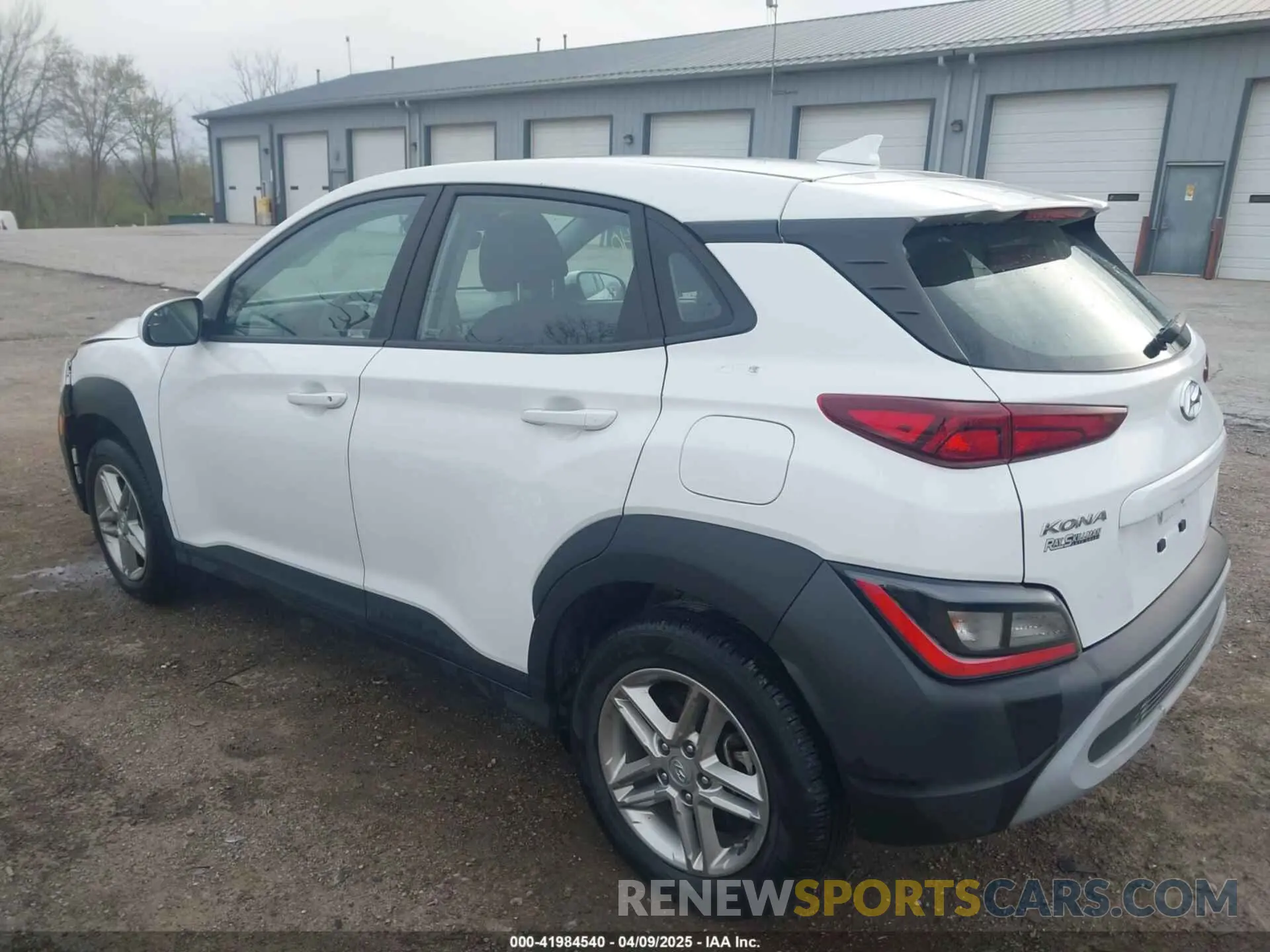 3 Фотография поврежденного автомобиля KM8K2CAB2NU794404 HYUNDAI KONA 2022