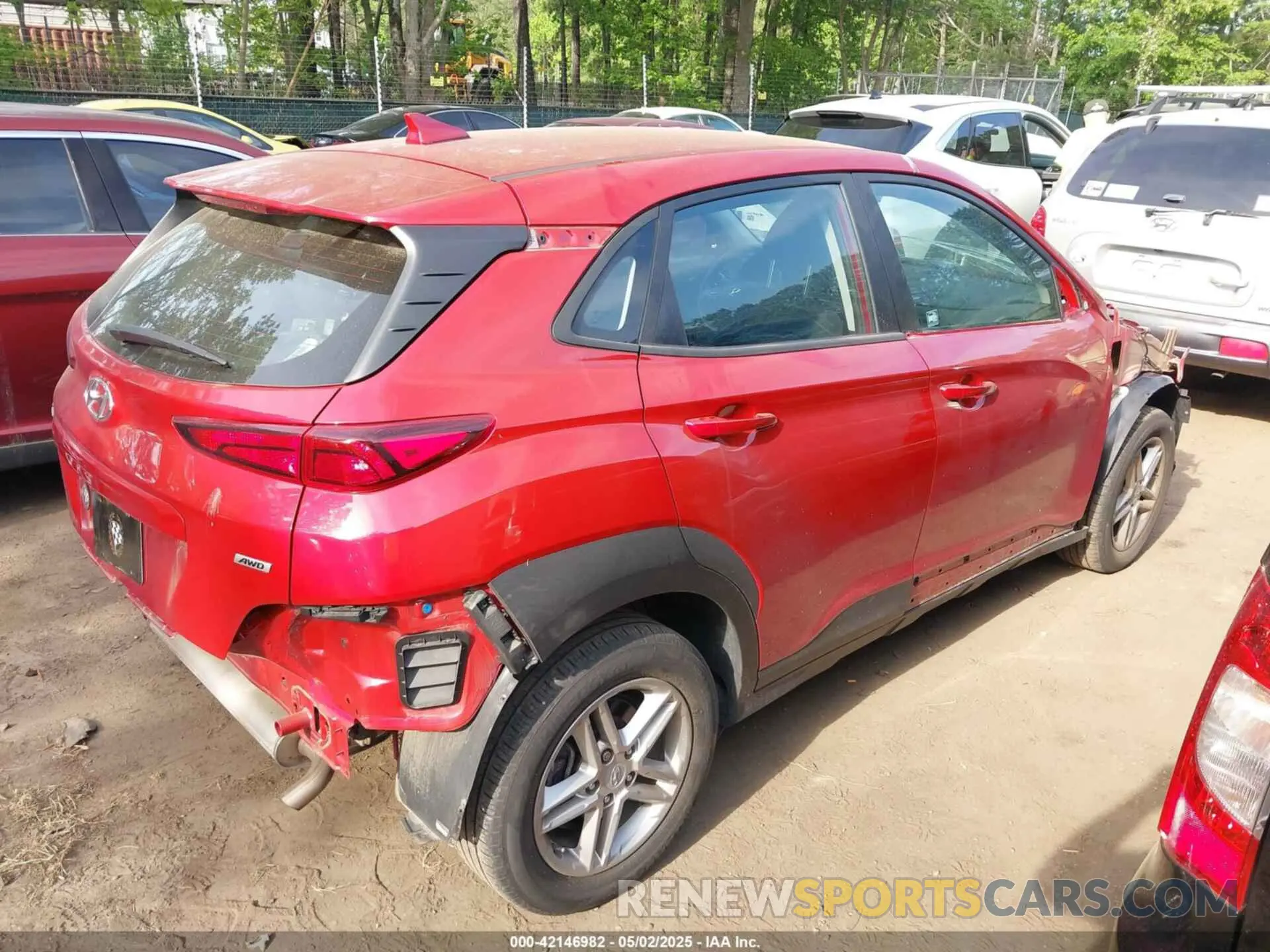 4 Photograph of a damaged car KM8K2CAB4NU825653 HYUNDAI KONA 2022
