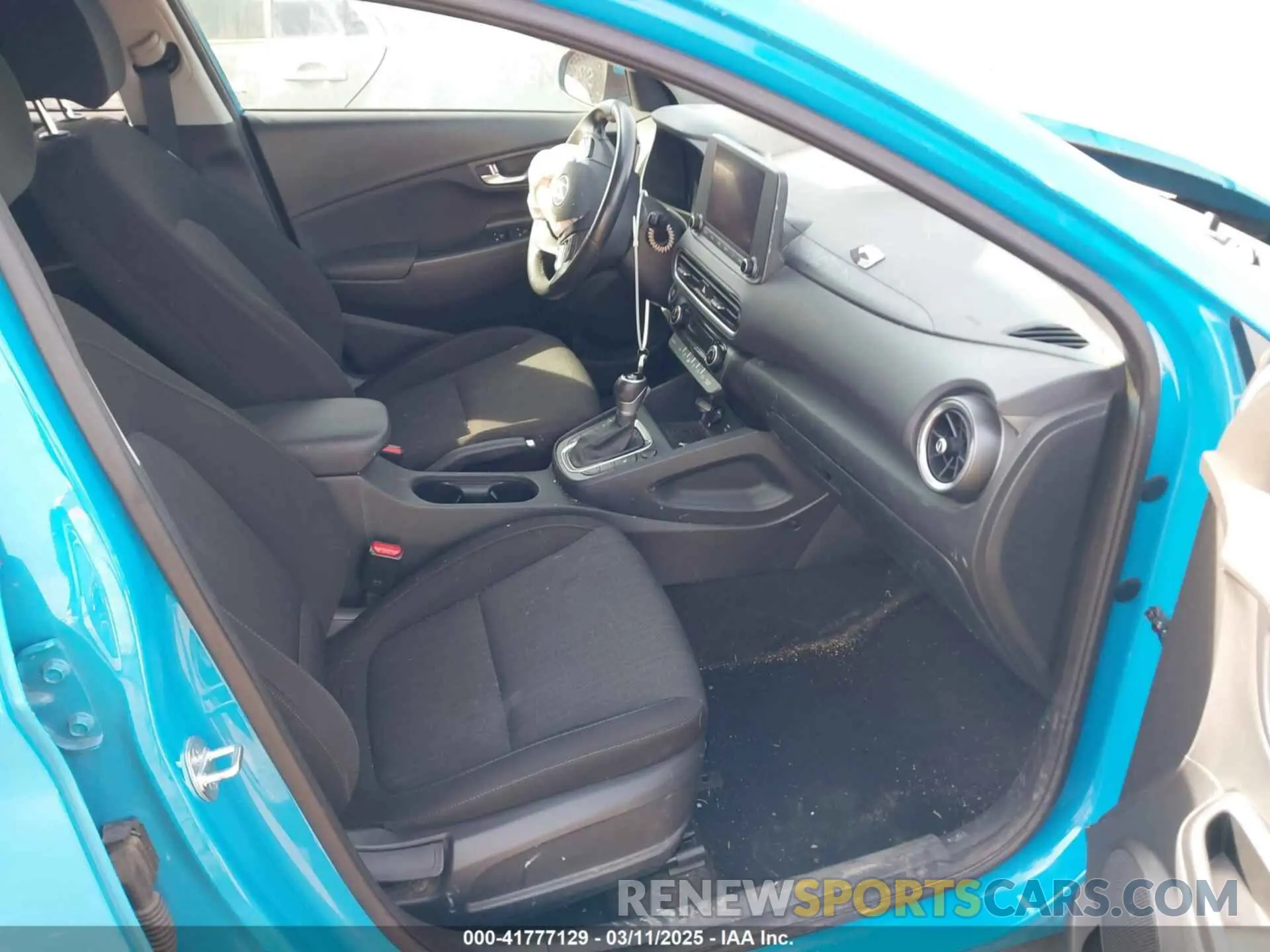5 Photograph of a damaged car KM8K32AB5NU771657 HYUNDAI KONA 2022