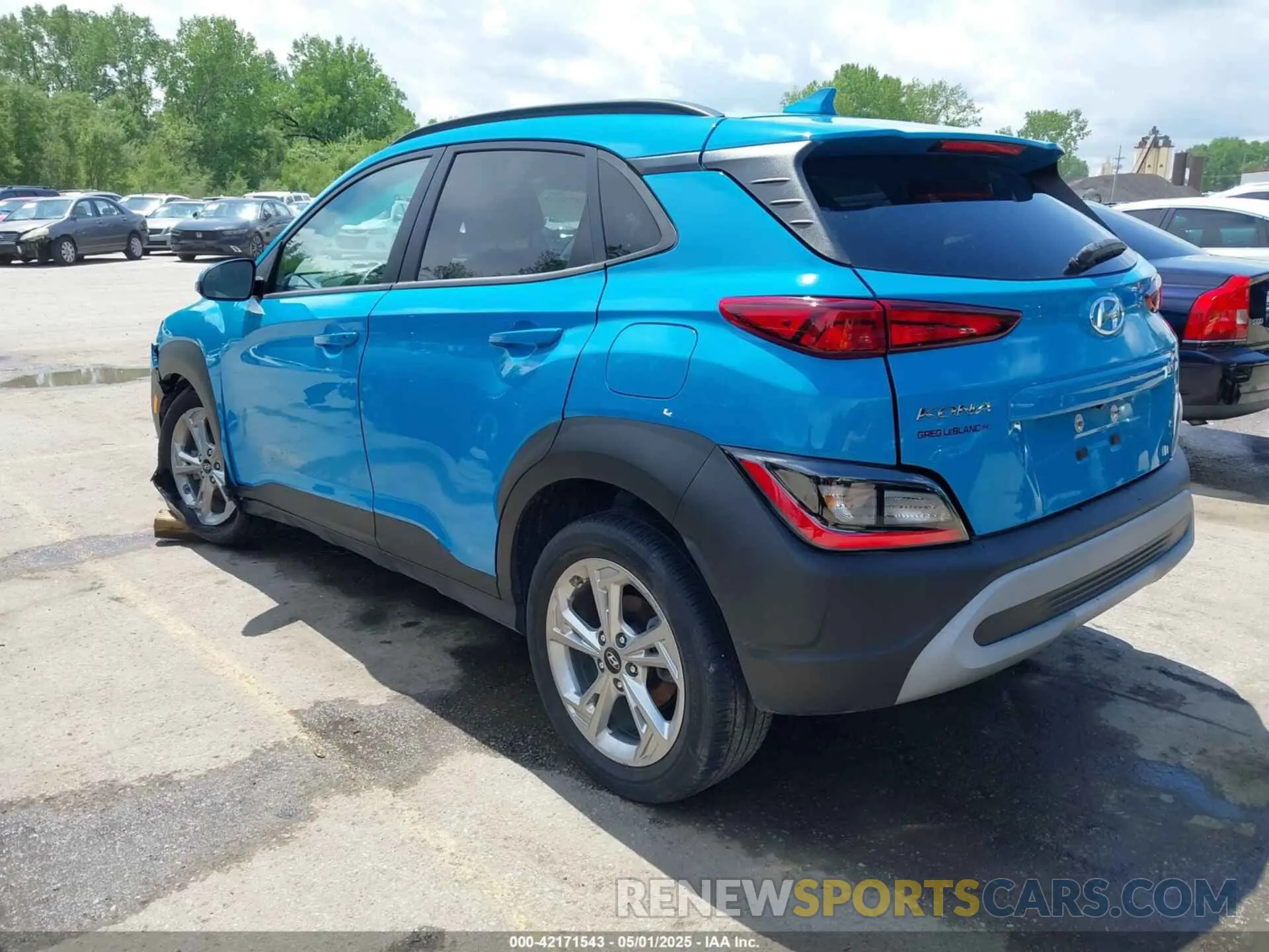 3 Photograph of a damaged car KM8K32AB8NU770762 HYUNDAI KONA 2022