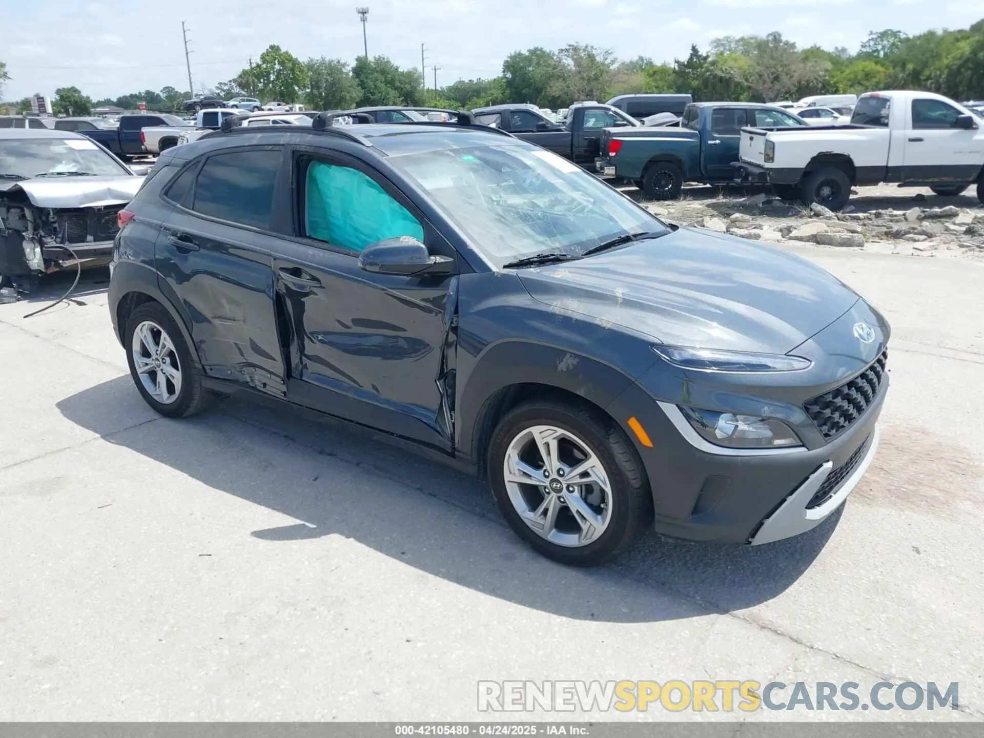 1 Photograph of a damaged car KM8K32AB9NU915730 HYUNDAI KONA 2022