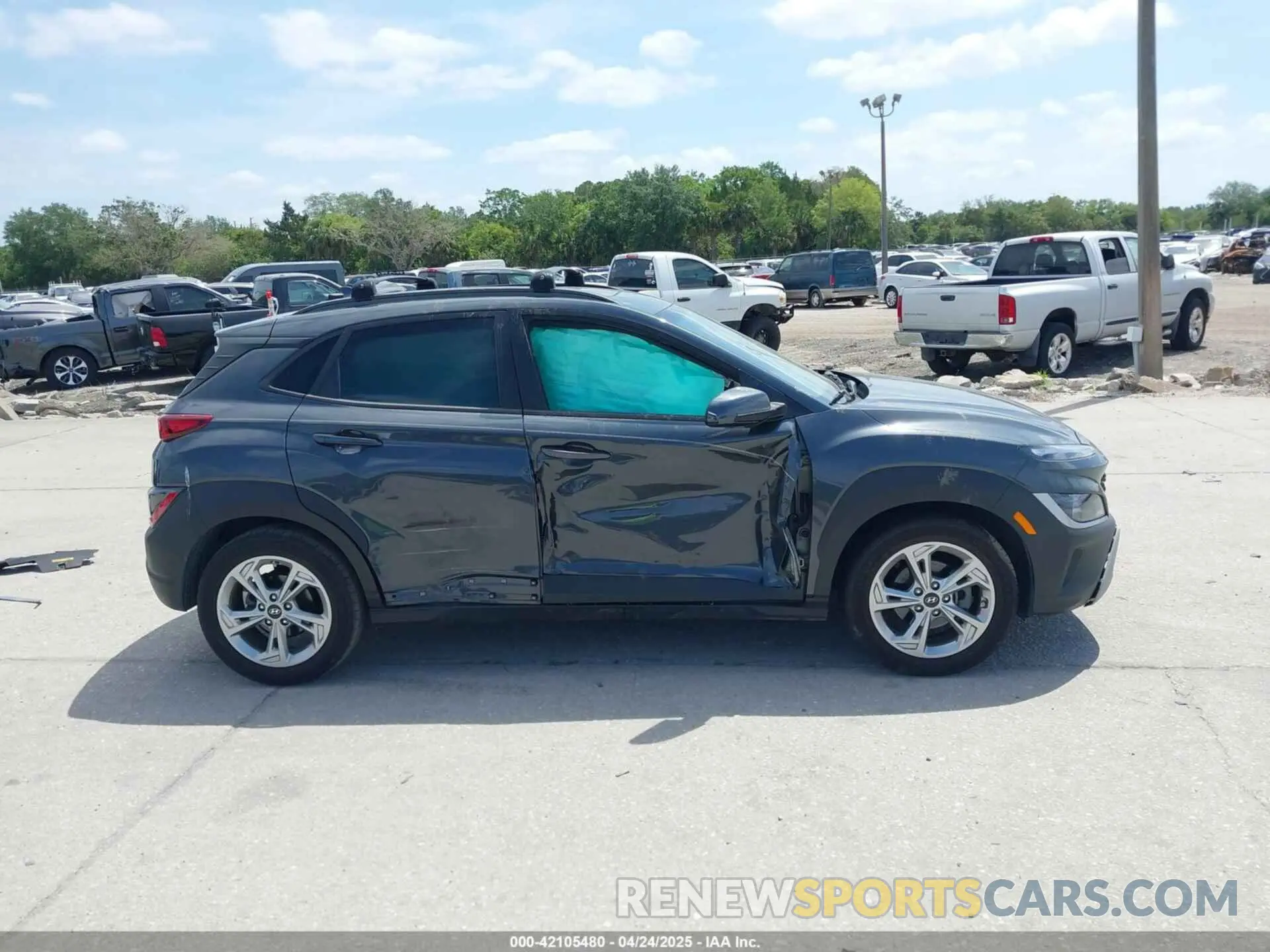 12 Photograph of a damaged car KM8K32AB9NU915730 HYUNDAI KONA 2022