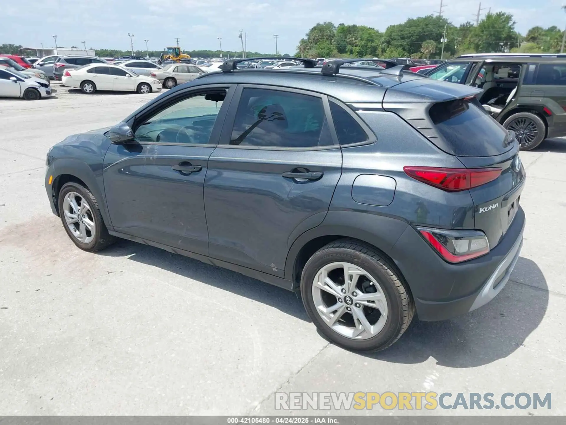 3 Photograph of a damaged car KM8K32AB9NU915730 HYUNDAI KONA 2022