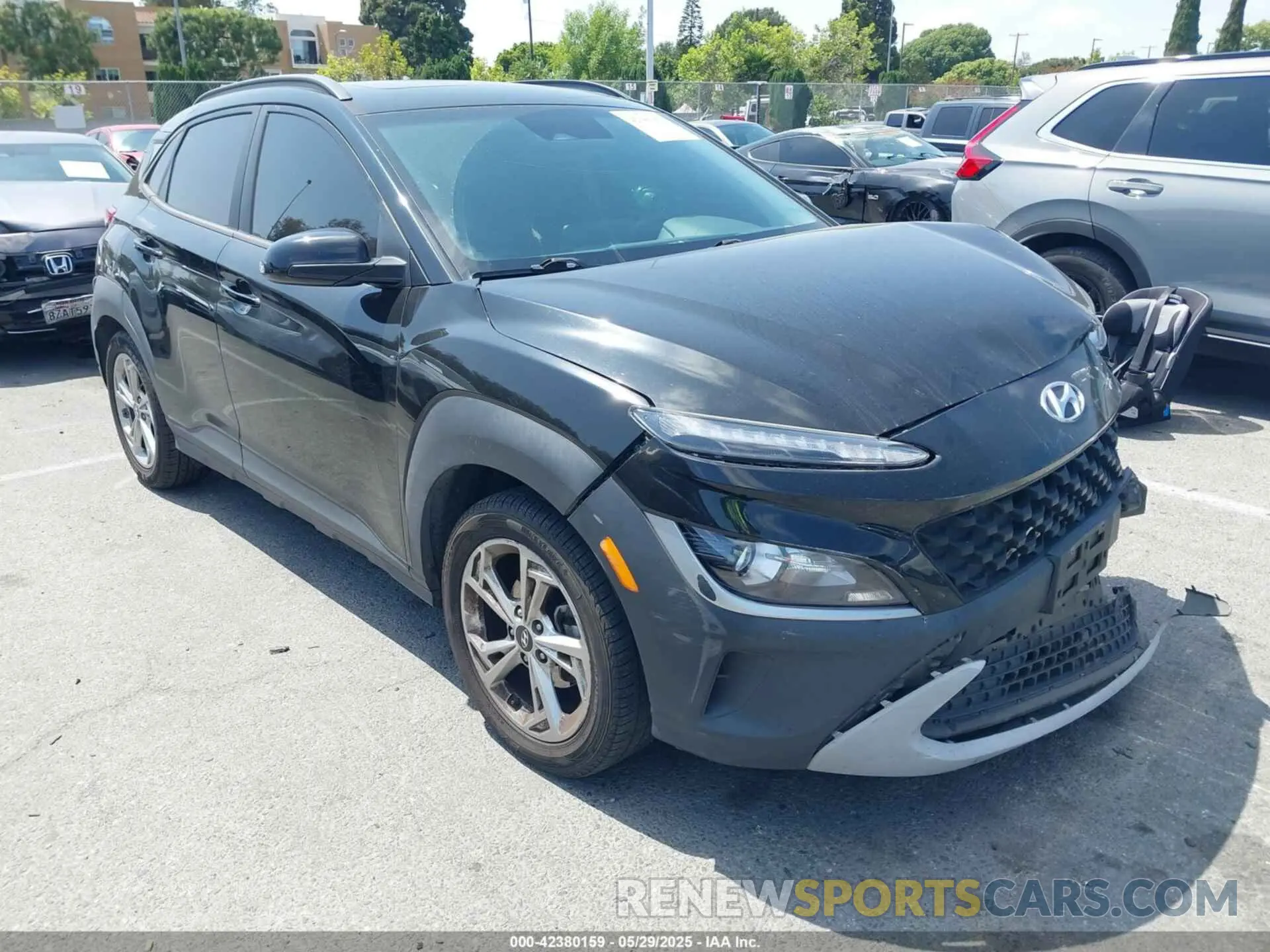 1 Фотография поврежденного автомобиля KM8K32ABXNU771167 HYUNDAI KONA 2022