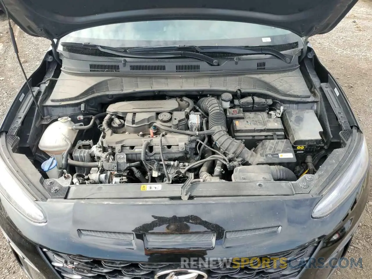 11 Photograph of a damaged car KM8K33A35NU884698 HYUNDAI KONA 2022