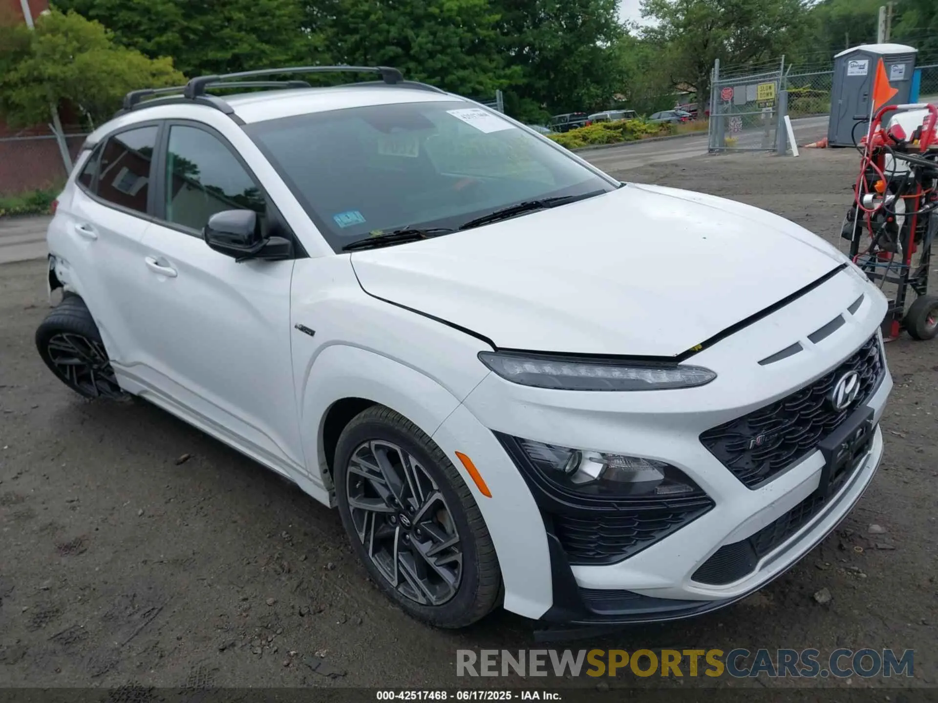 1 Photograph of a damaged car KM8K3CA31NU840813 HYUNDAI KONA 2022
