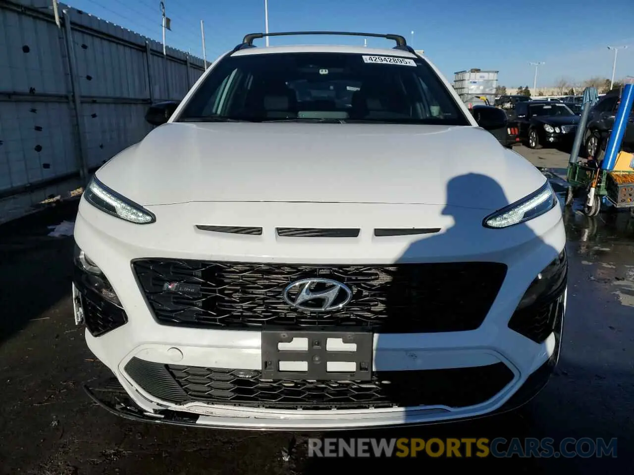 5 Photograph of a damaged car KM8K3CA33NU796555 HYUNDAI KONA 2022