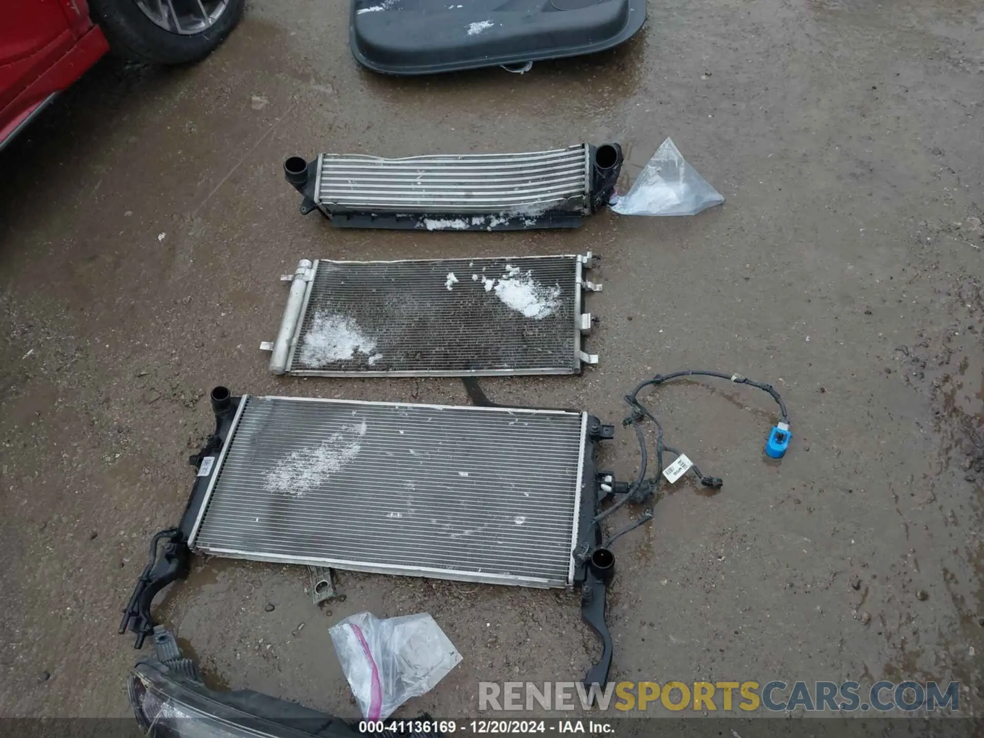 19 Photograph of a damaged car KM8K3CA39NU799962 HYUNDAI KONA 2022