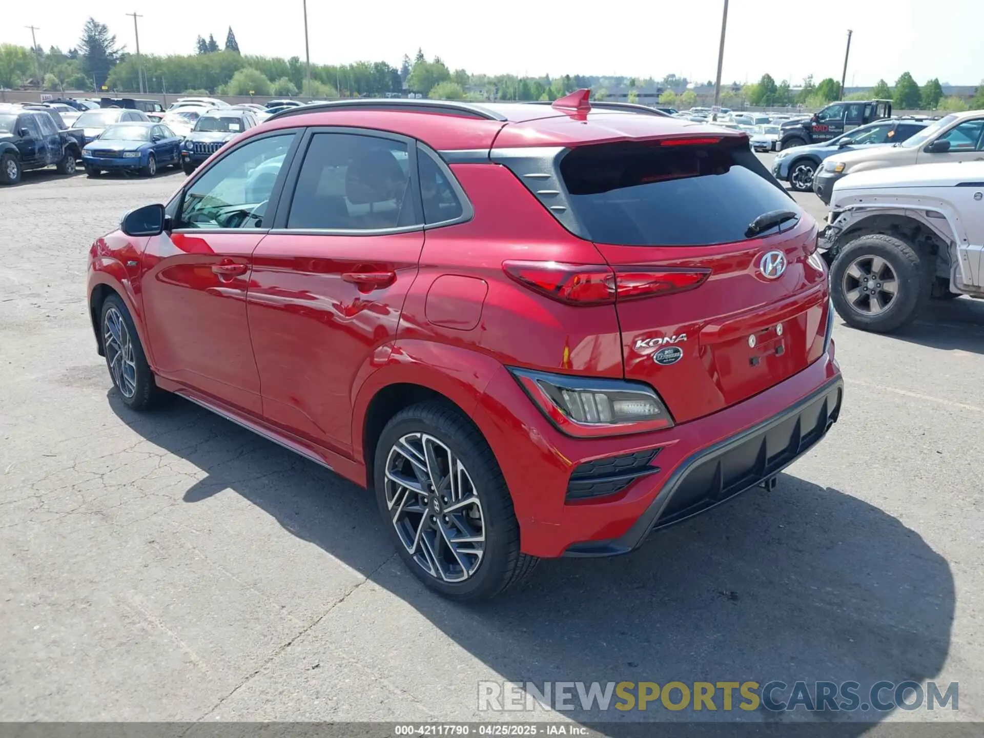 3 Photograph of a damaged car KM8K3CA3XNU798240 HYUNDAI KONA 2022