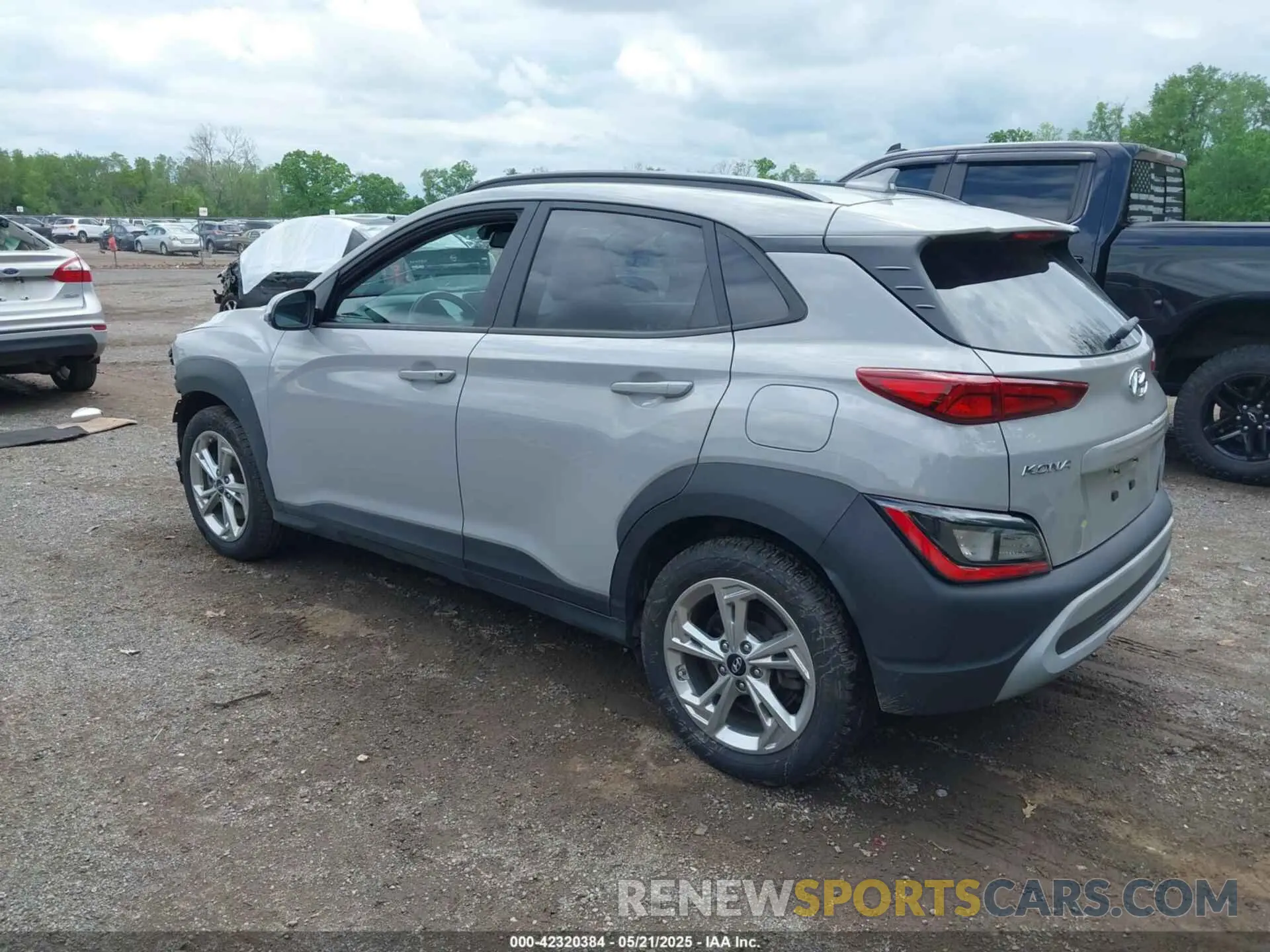 3 Фотография поврежденного автомобиля KM8K3CAB0NU901527 HYUNDAI KONA 2022