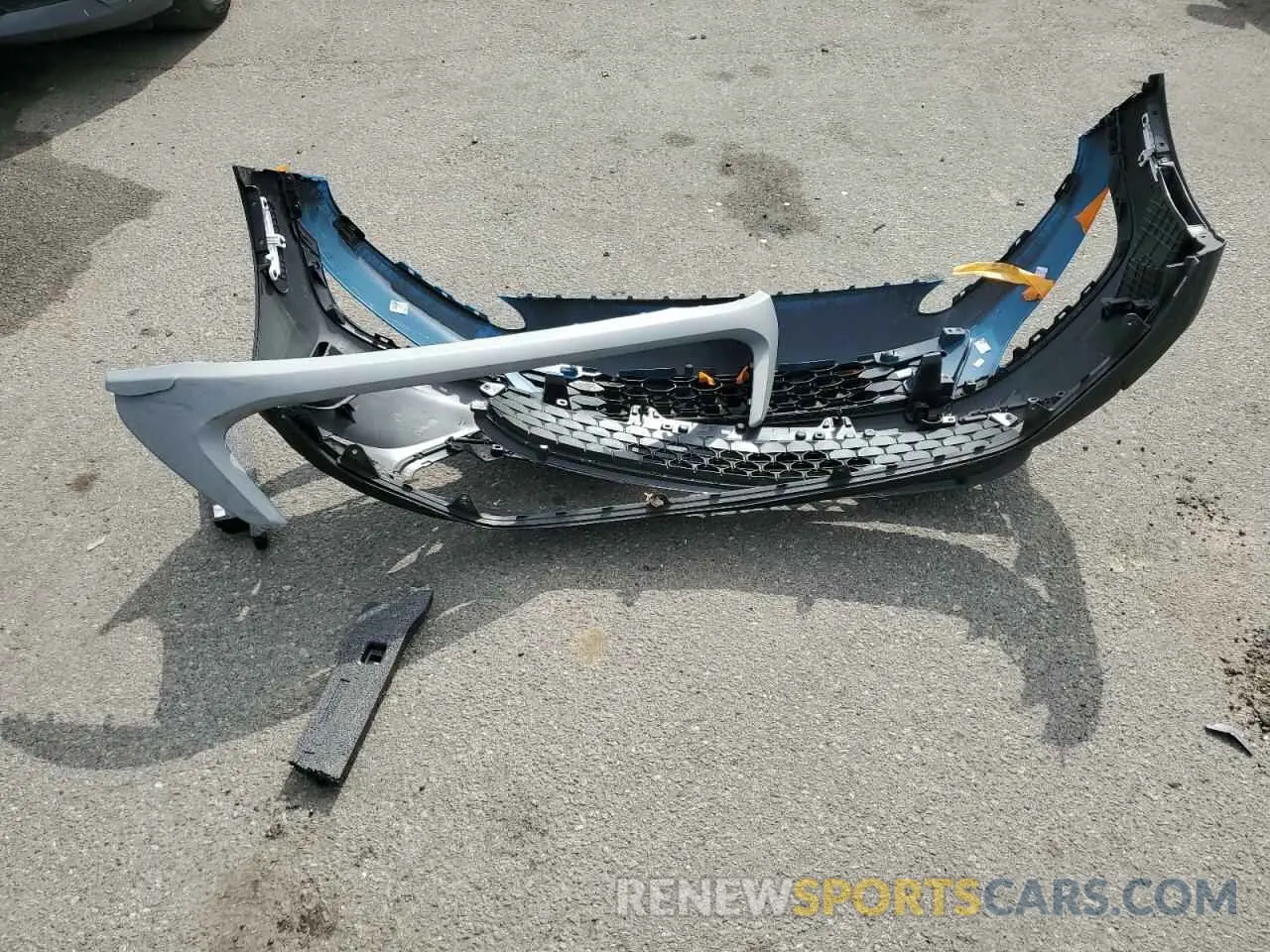 13 Photograph of a damaged car KM8K3CAB1NU880381 HYUNDAI KONA 2022