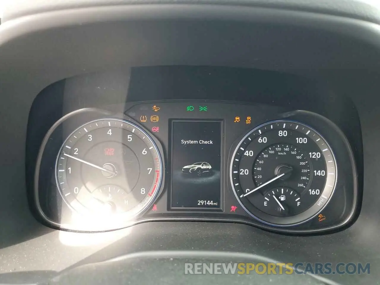 9 Photograph of a damaged car KM8K3CAB1NU880381 HYUNDAI KONA 2022