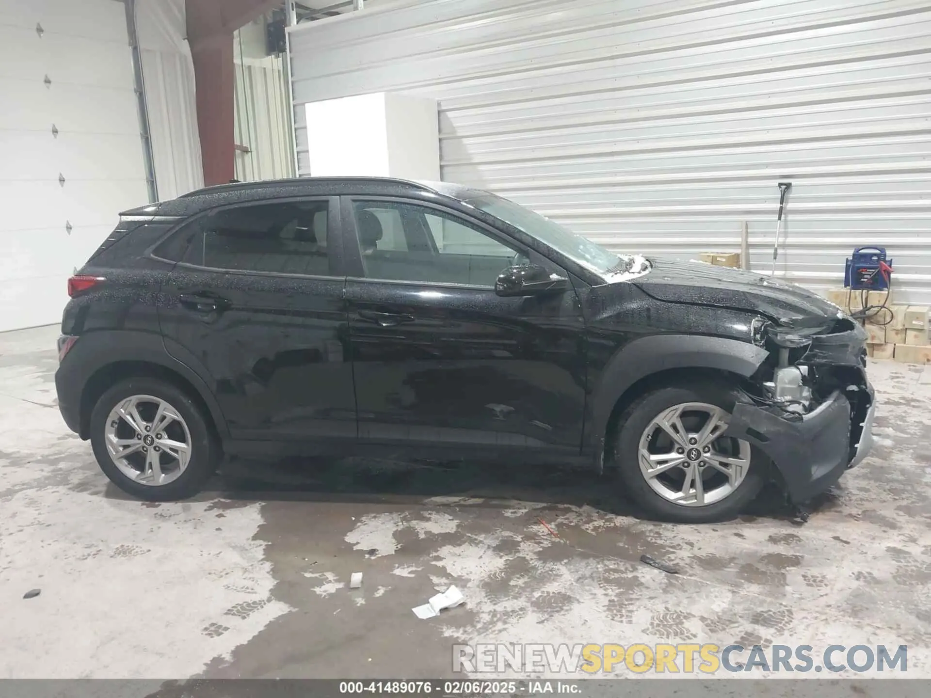 13 Фотография поврежденного автомобиля KM8K3CAB7NU856845 HYUNDAI KONA 2022