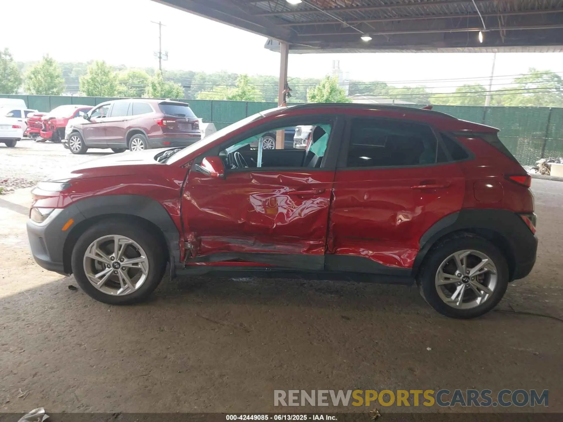 15 Photograph of a damaged car KM8K3CAB8NU887635 HYUNDAI KONA 2022