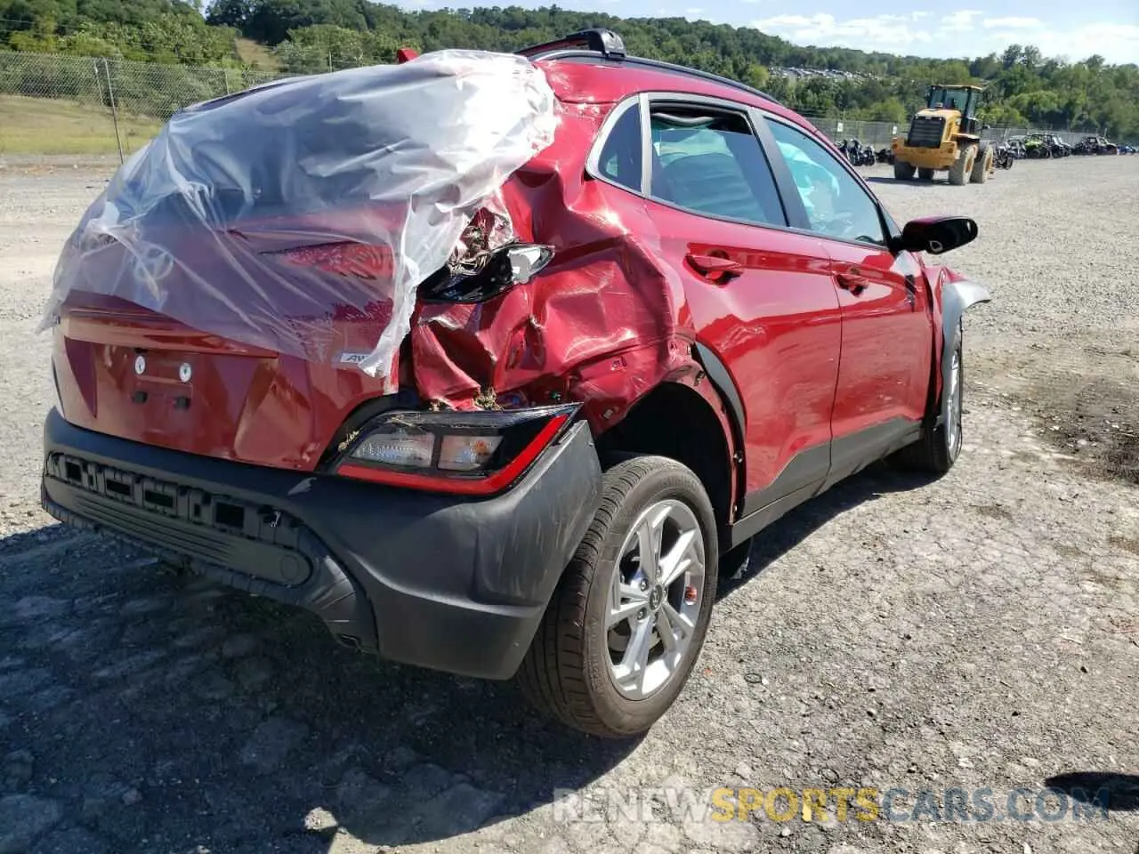 4 Photograph of a damaged car KM8K3CAB9NU860508 HYUNDAI KONA 2022