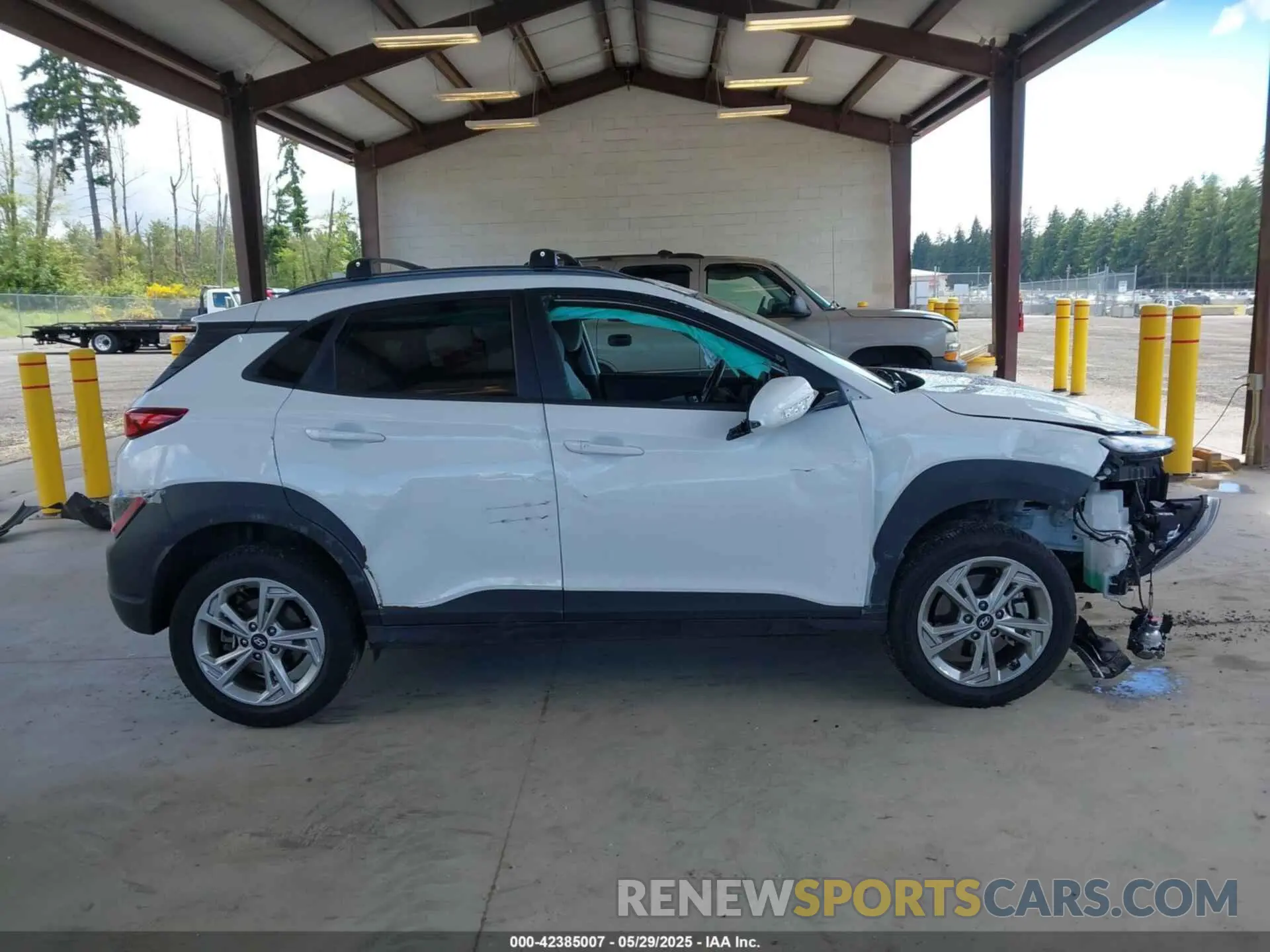 14 Фотография поврежденного автомобиля KM8K3CABXNU858279 HYUNDAI KONA 2022