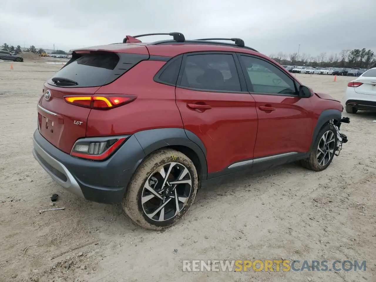 3 Фотография поврежденного автомобиля KM8K53A33NU843271 HYUNDAI KONA 2022