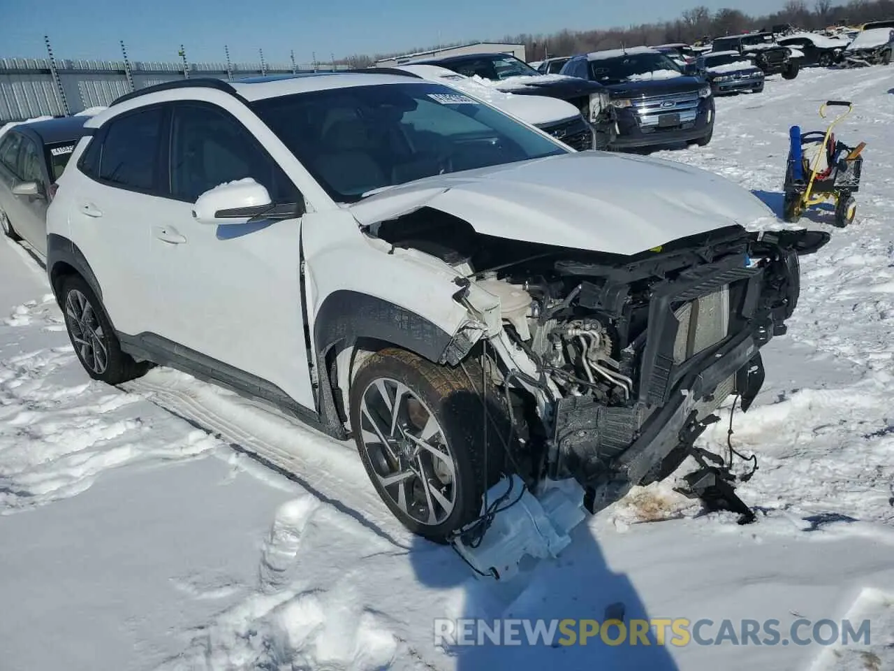 4 Photograph of a damaged car KM8K5CA3XNU811031 HYUNDAI KONA 2022