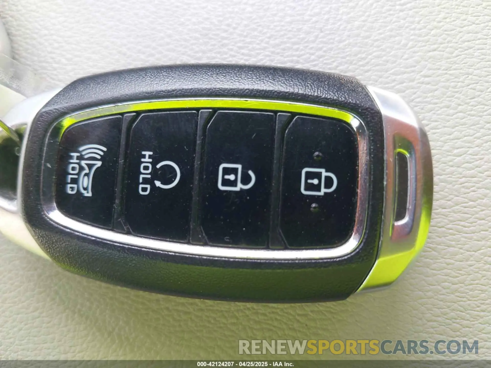 11 Photograph of a damaged car KM8K62AB1NU818769 HYUNDAI KONA 2022