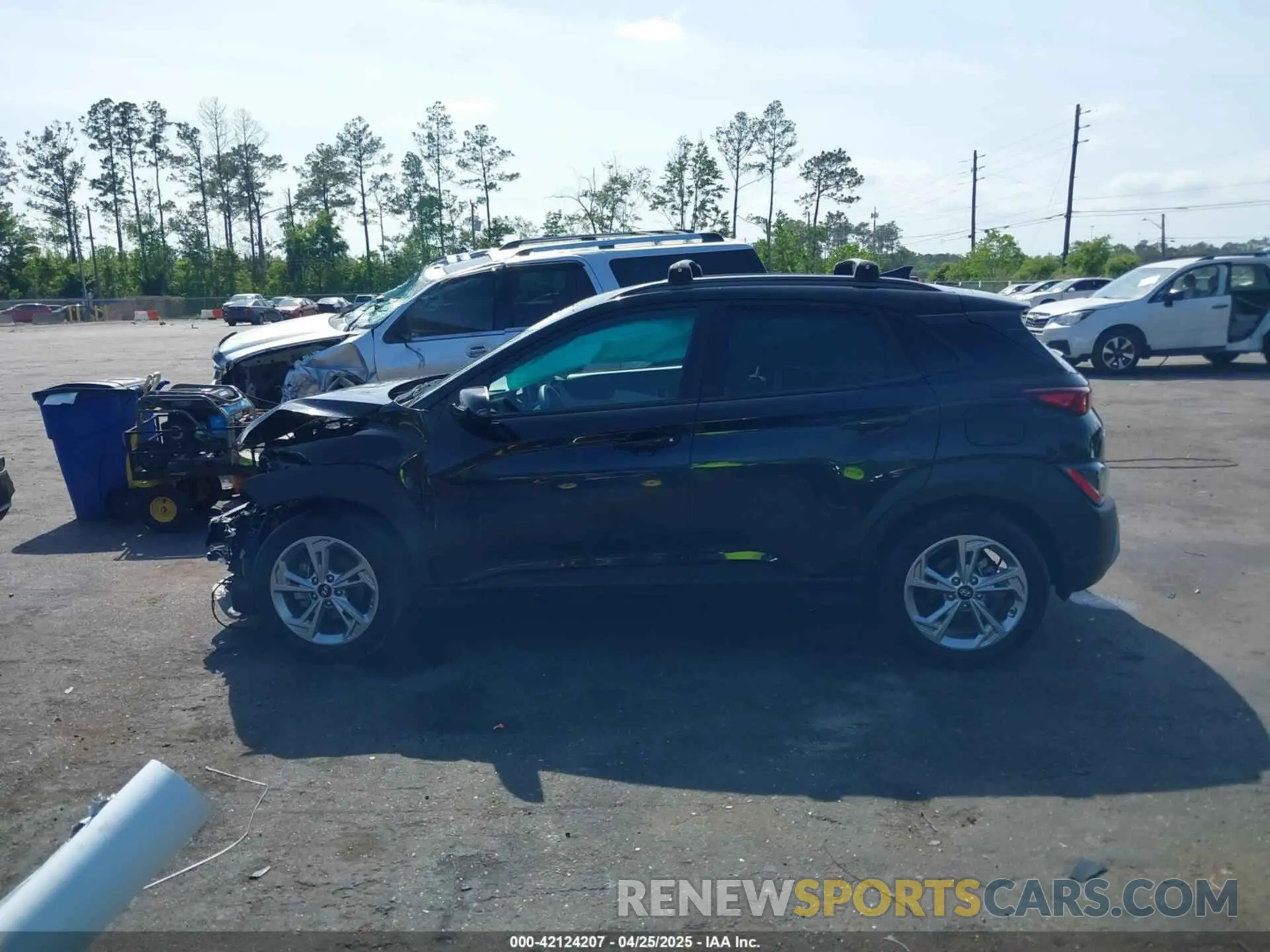 14 Photograph of a damaged car KM8K62AB1NU818769 HYUNDAI KONA 2022