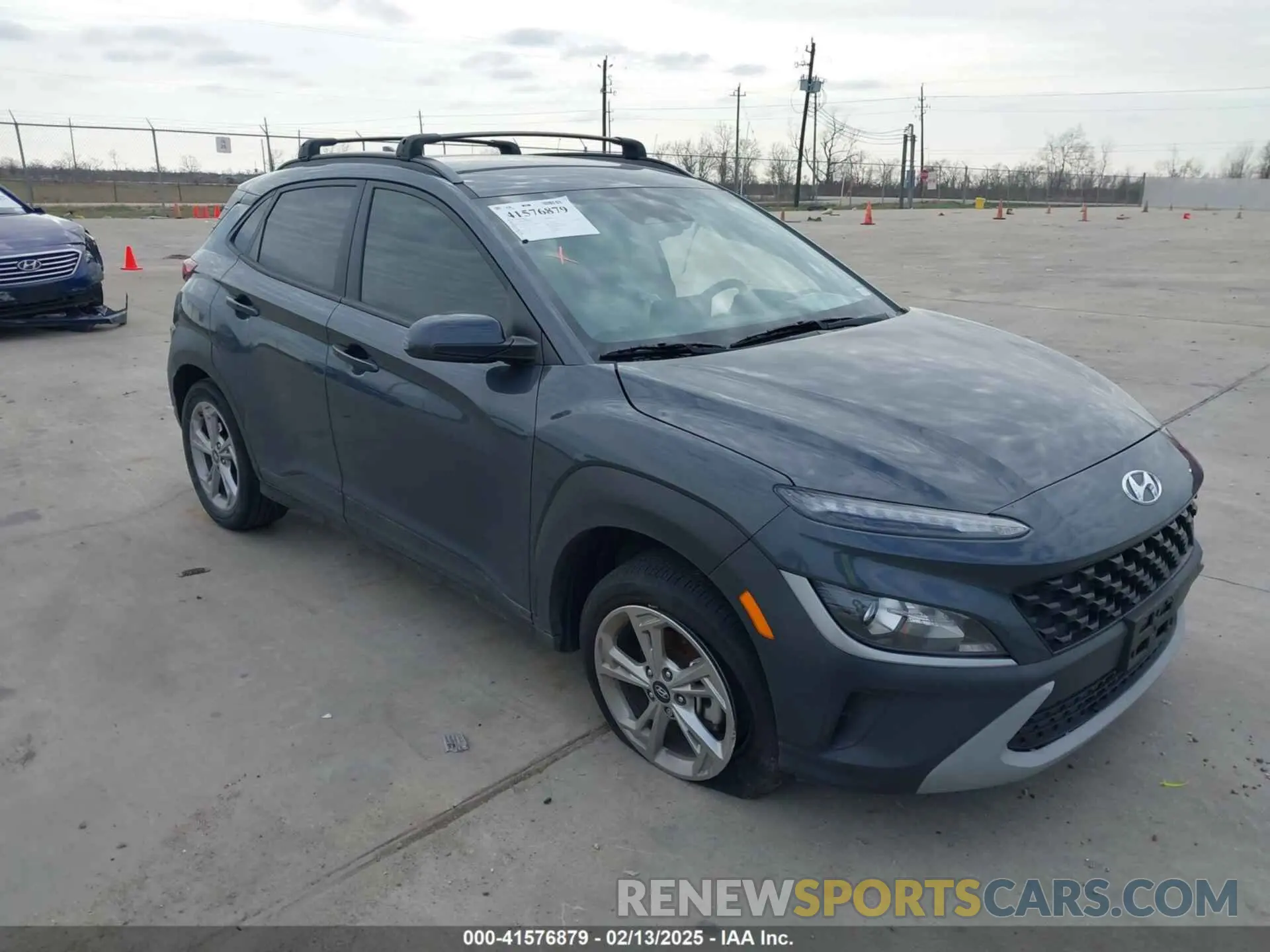 1 Photograph of a damaged car KM8K62AB5NU816460 HYUNDAI KONA 2022