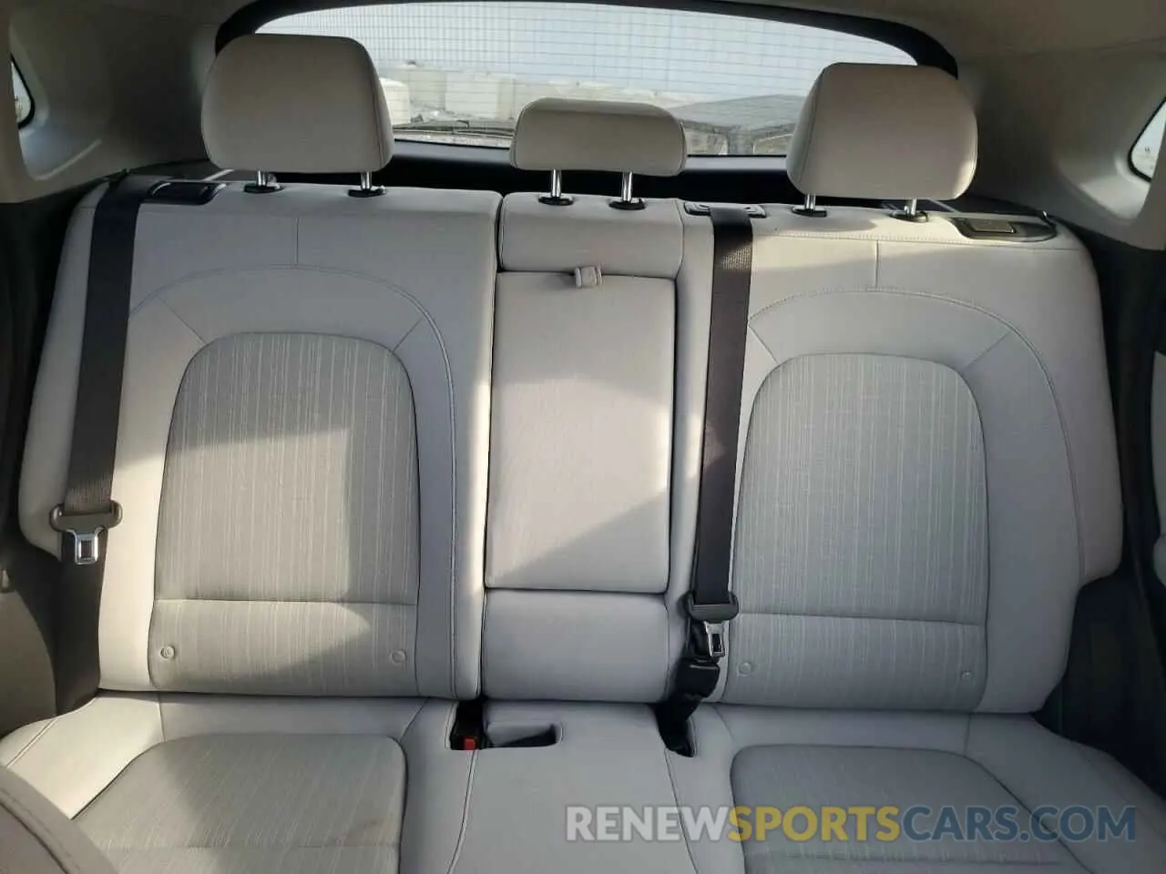 10 Photograph of a damaged car KM8K62AB9NU761589 HYUNDAI KONA 2022