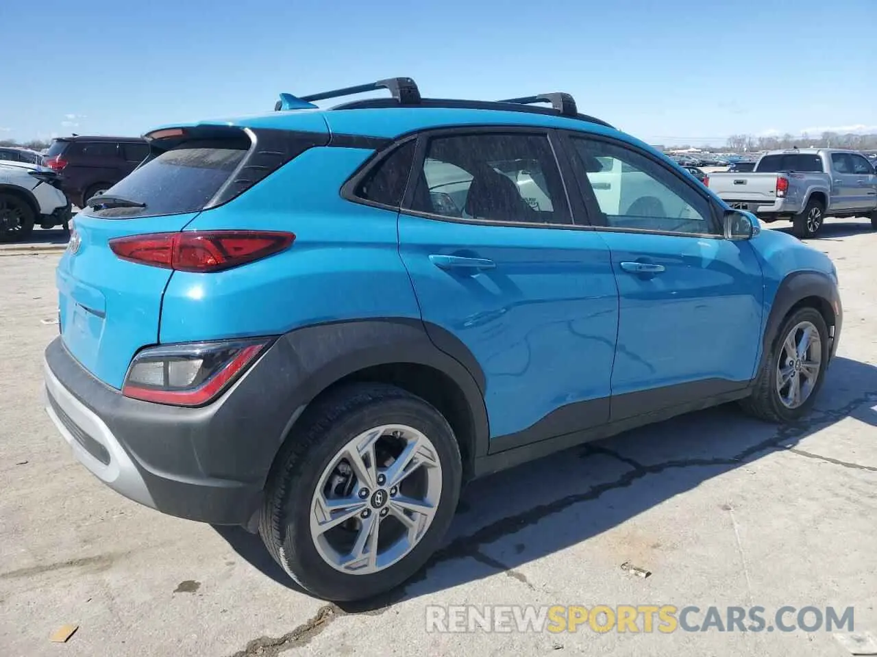 3 Фотография поврежденного автомобиля KM8K62ABXNU871132 HYUNDAI KONA 2022