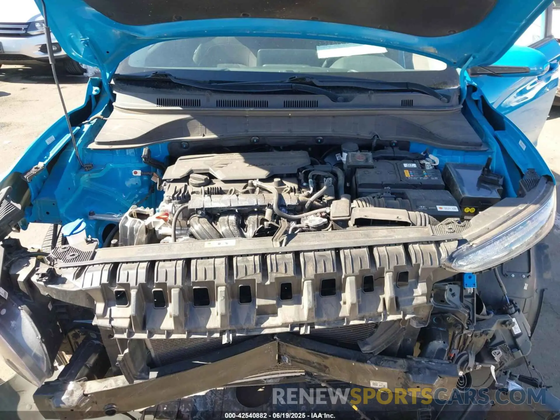 10 Photograph of a damaged car KM8K6CAB1NU901799 HYUNDAI KONA 2022