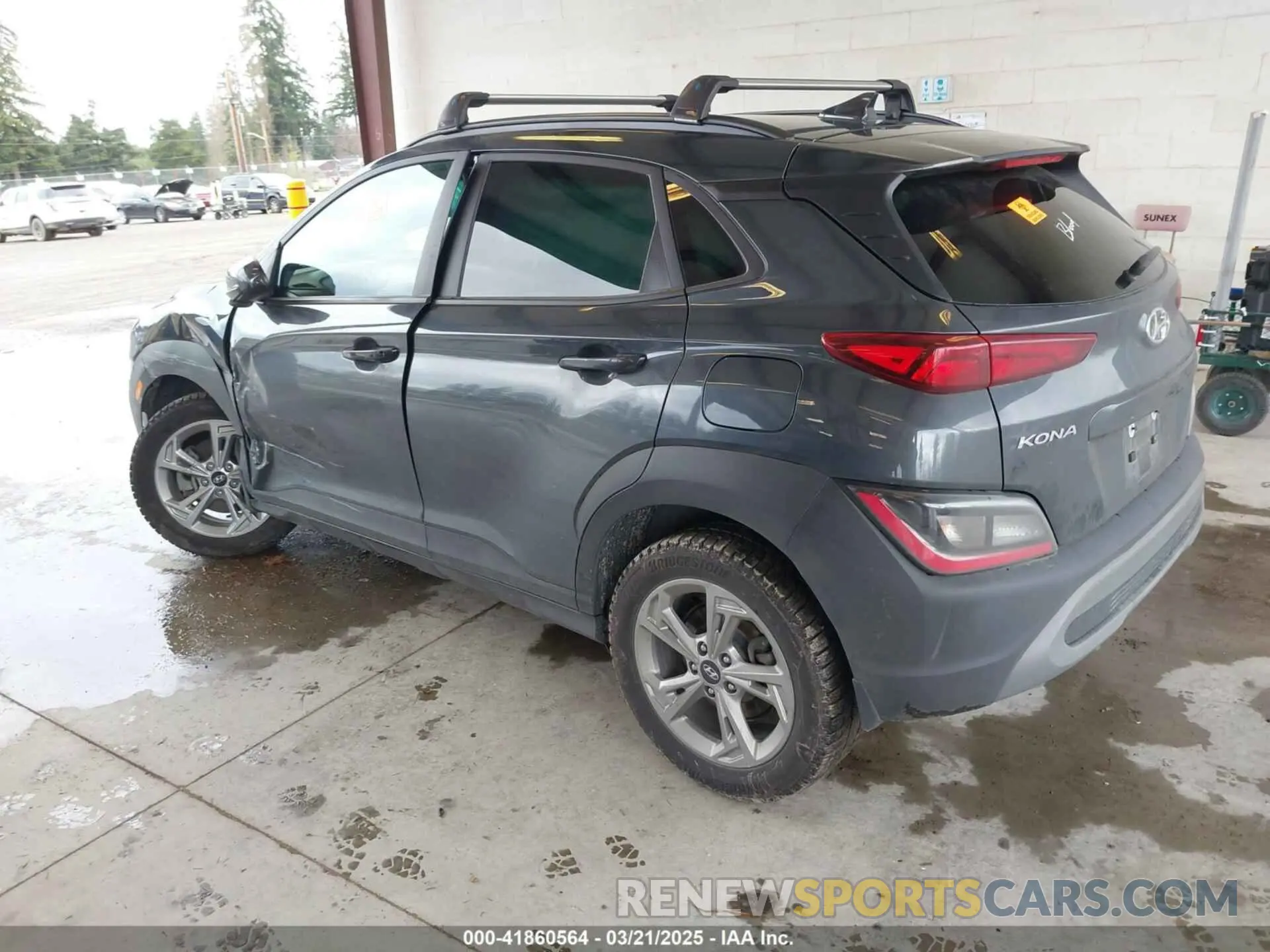 3 Photograph of a damaged car KM8K6CAB2NU857411 HYUNDAI KONA 2022