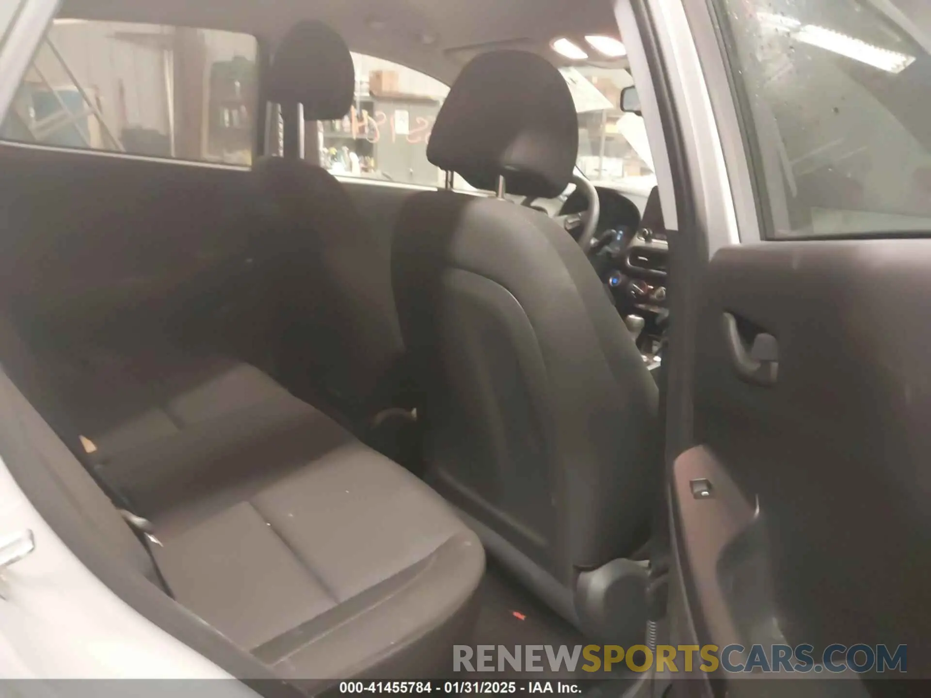 8 Фотография поврежденного автомобиля KM8K6CAB4NU839010 HYUNDAI KONA 2022