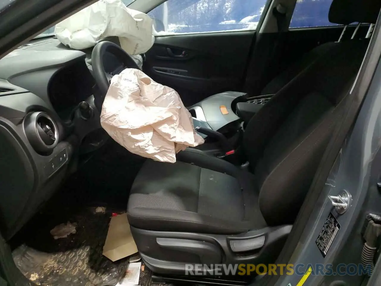 7 Photograph of a damaged car KM8K6CAB4NU849407 HYUNDAI KONA 2022