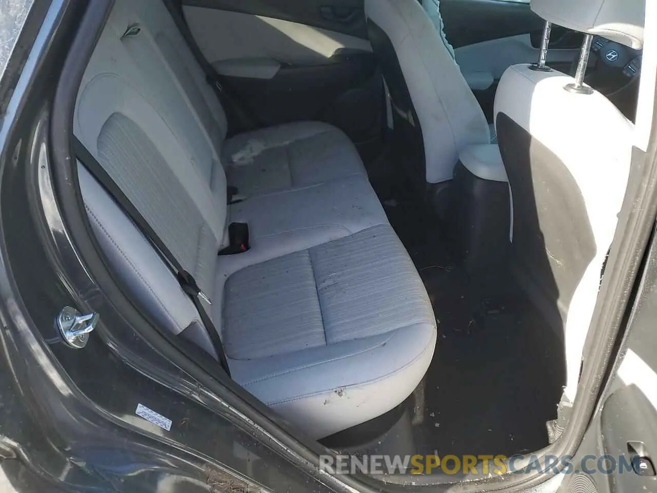 11 Фотография поврежденного автомобиля KM8K6CAB5NU821034 HYUNDAI KONA 2022
