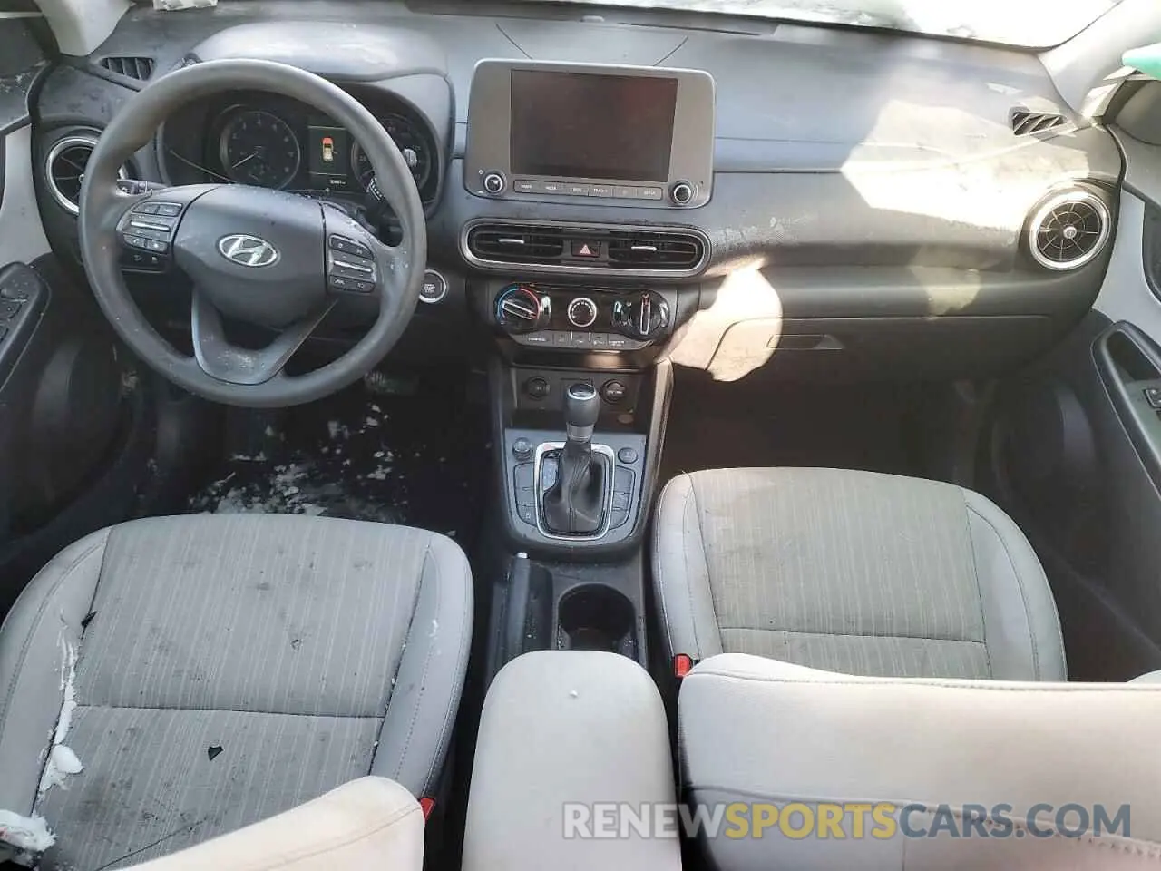 8 Фотография поврежденного автомобиля KM8K6CAB5NU821034 HYUNDAI KONA 2022