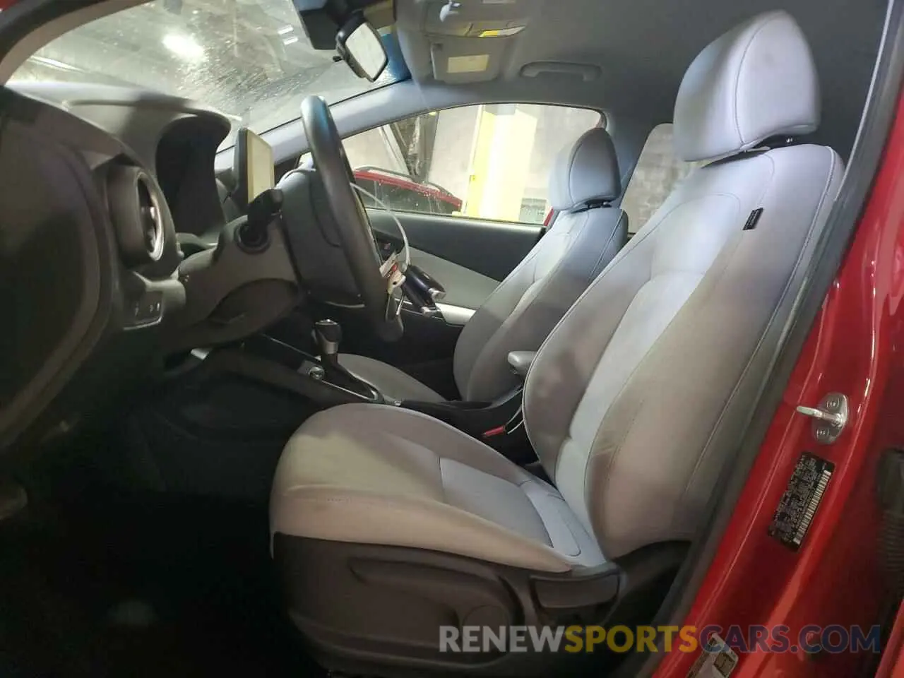 7 Фотография поврежденного автомобиля KM8K6CAB5NU920212 HYUNDAI KONA 2022