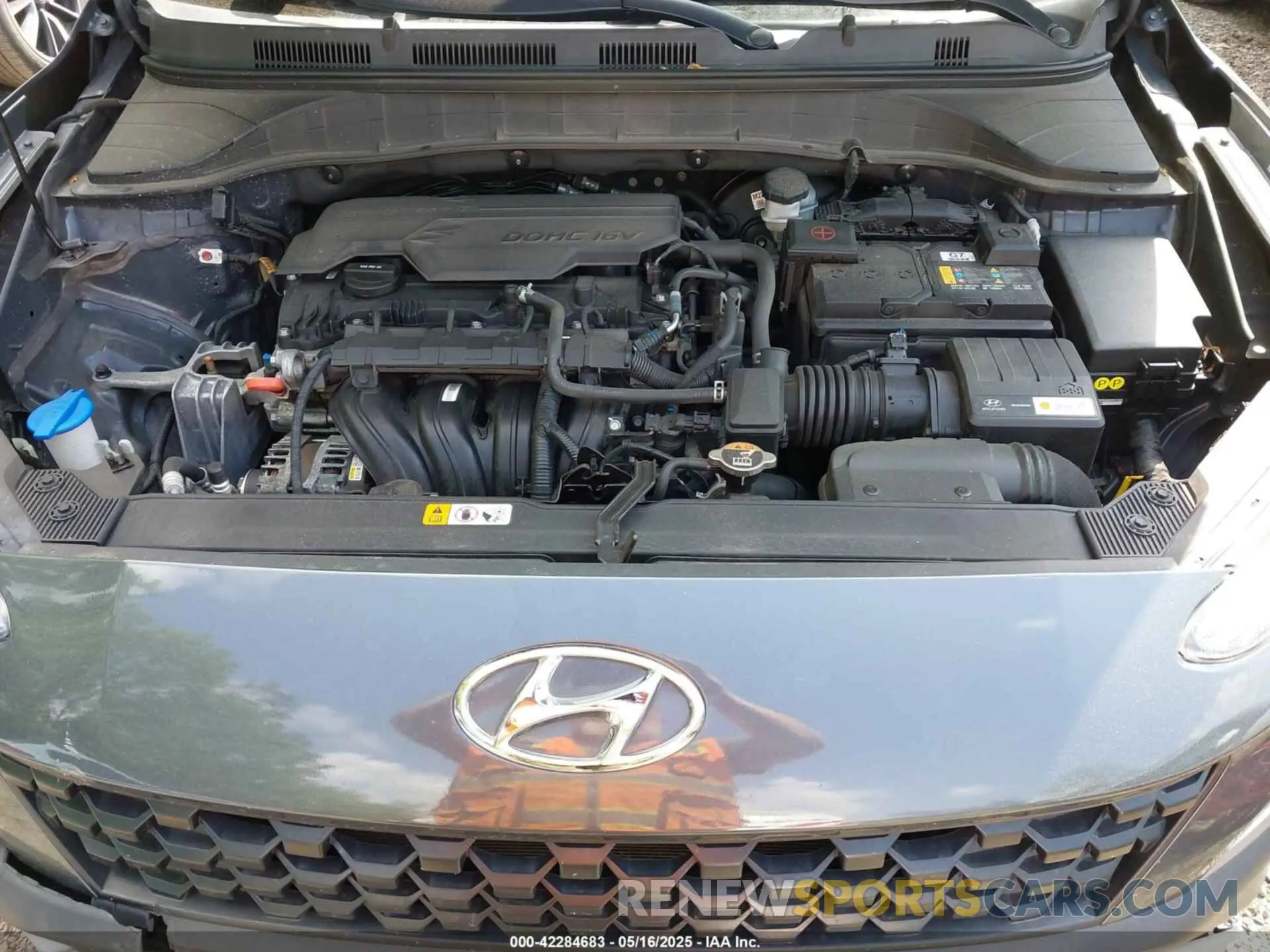 10 Photograph of a damaged car KM8K6CAB7NU825795 HYUNDAI KONA 2022