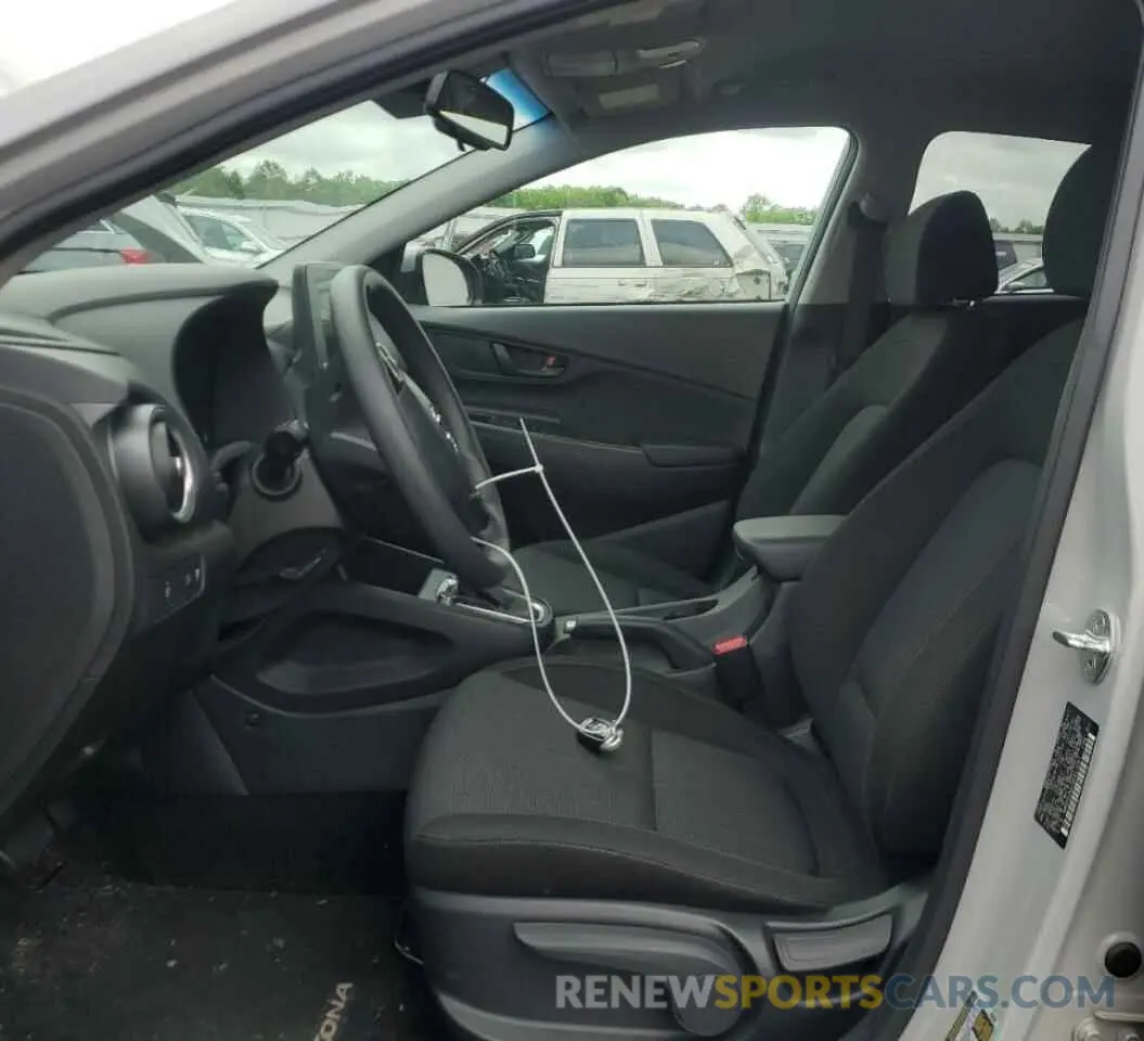 7 Фотография поврежденного автомобиля KM8K6CAB7NU913097 HYUNDAI KONA 2022