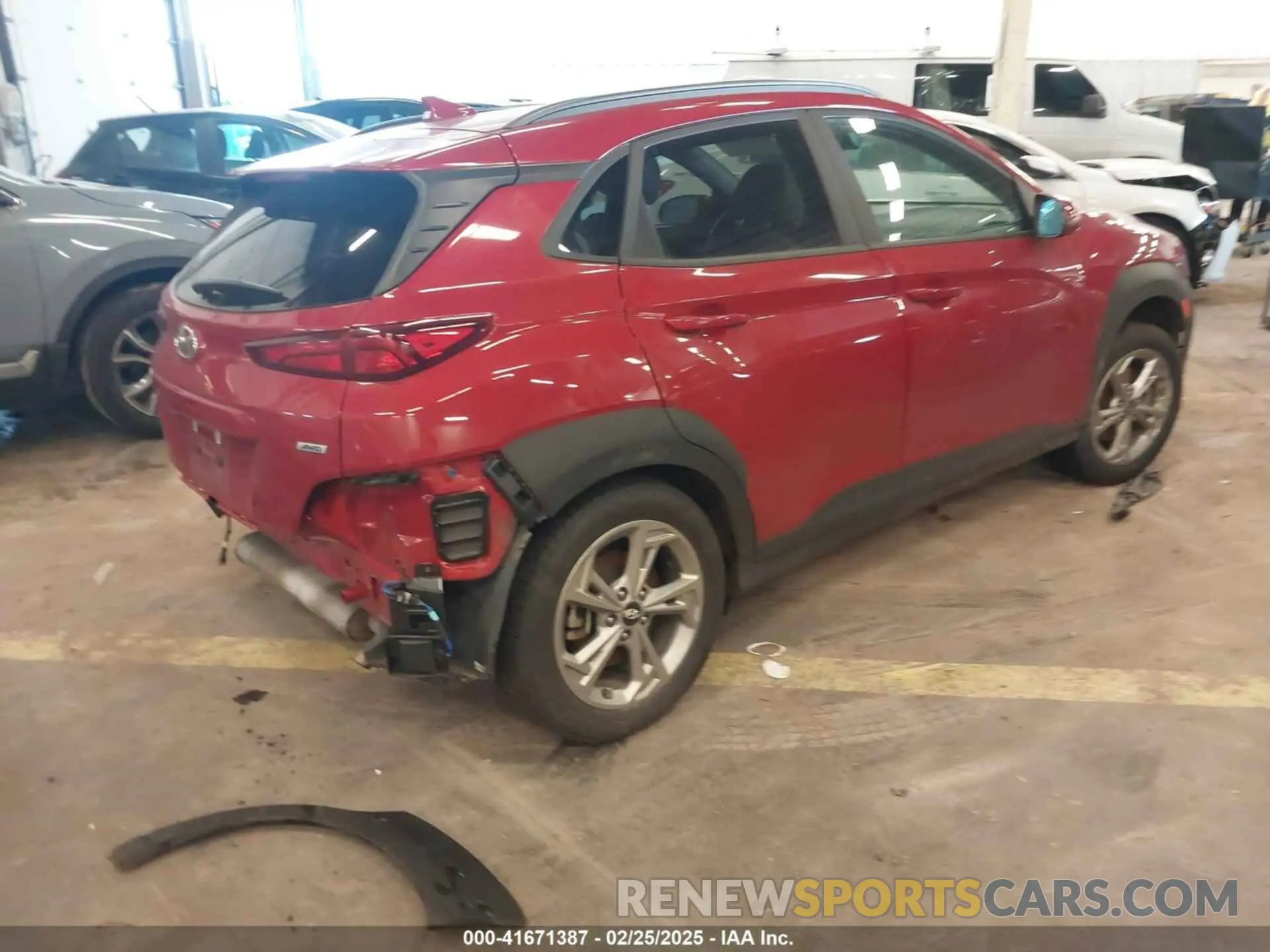 4 Photograph of a damaged car KM8K6CABXNU873386 HYUNDAI KONA 2022