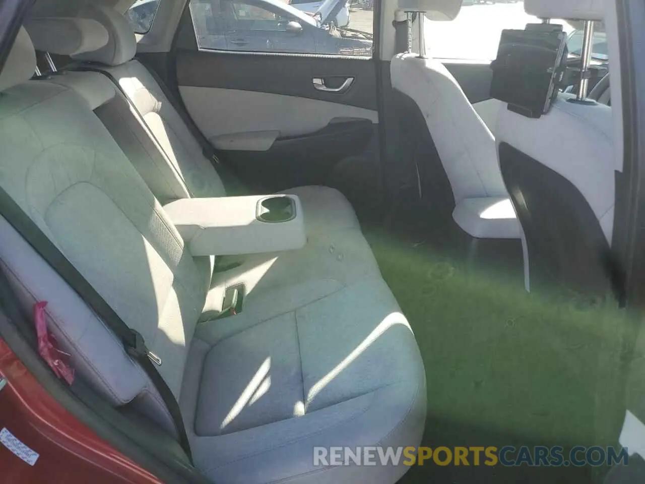 11 Фотография поврежденного автомобиля KM8K23AG3PU184803 HYUNDAI KONA 2023